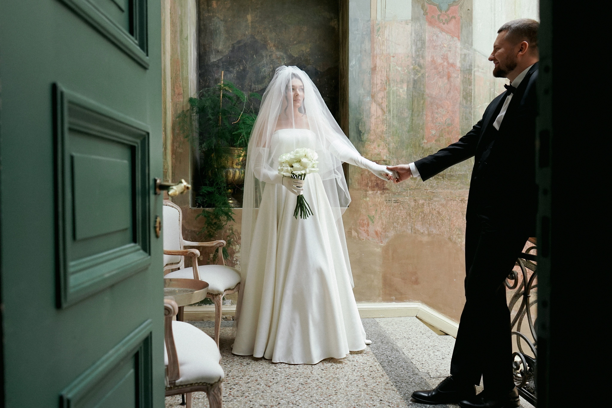 Gentle Mood. Photographer in Georgia UAE Russia Nekit Fox