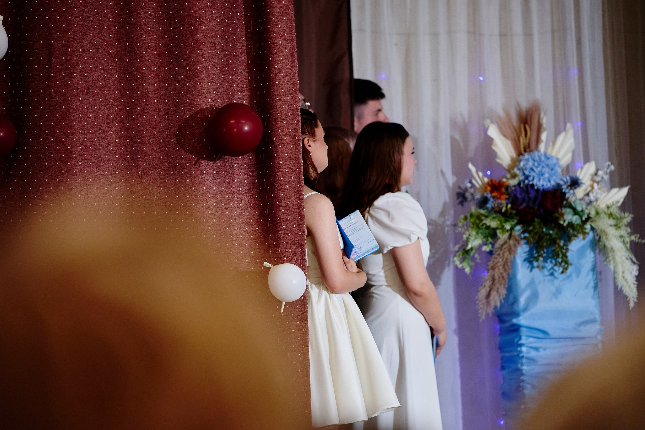 Выпускной 35 Сош. Фотограф Выпускные альбомы Таганрог Сергей Коробченко