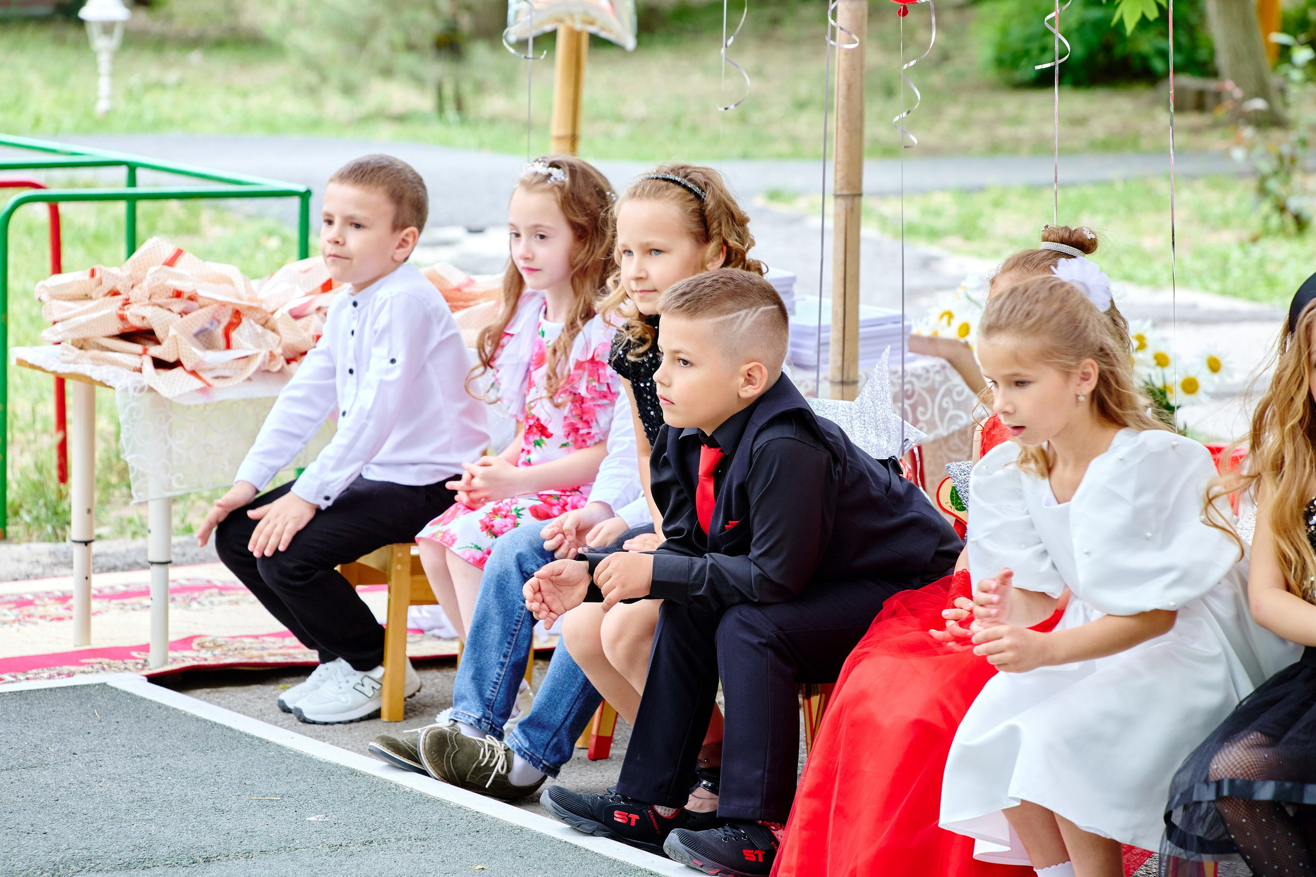 Выпускной 45 сад. Фотограф Выпускные альбомы Таганрог Сергей Коробченко