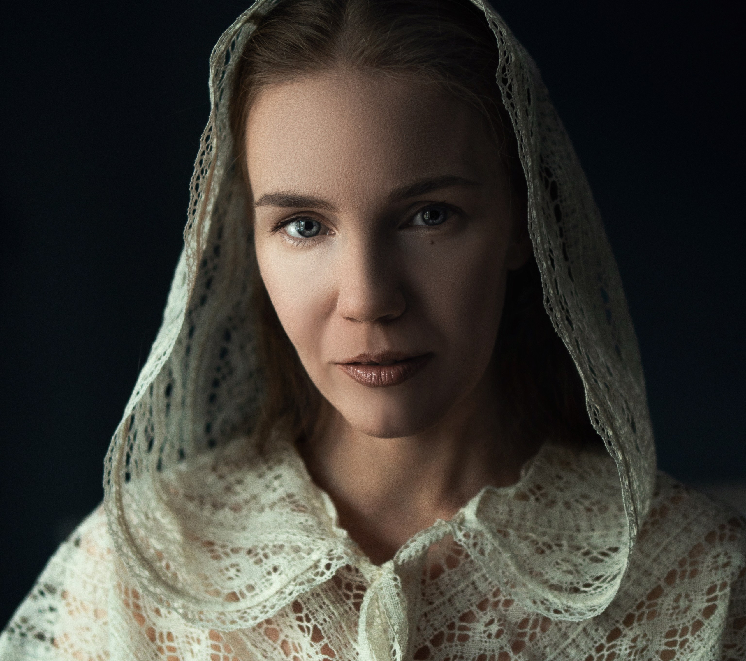 Портретная съемка в серпухове. НЮ/будуар фотограф в Серпухове Максим Салихов