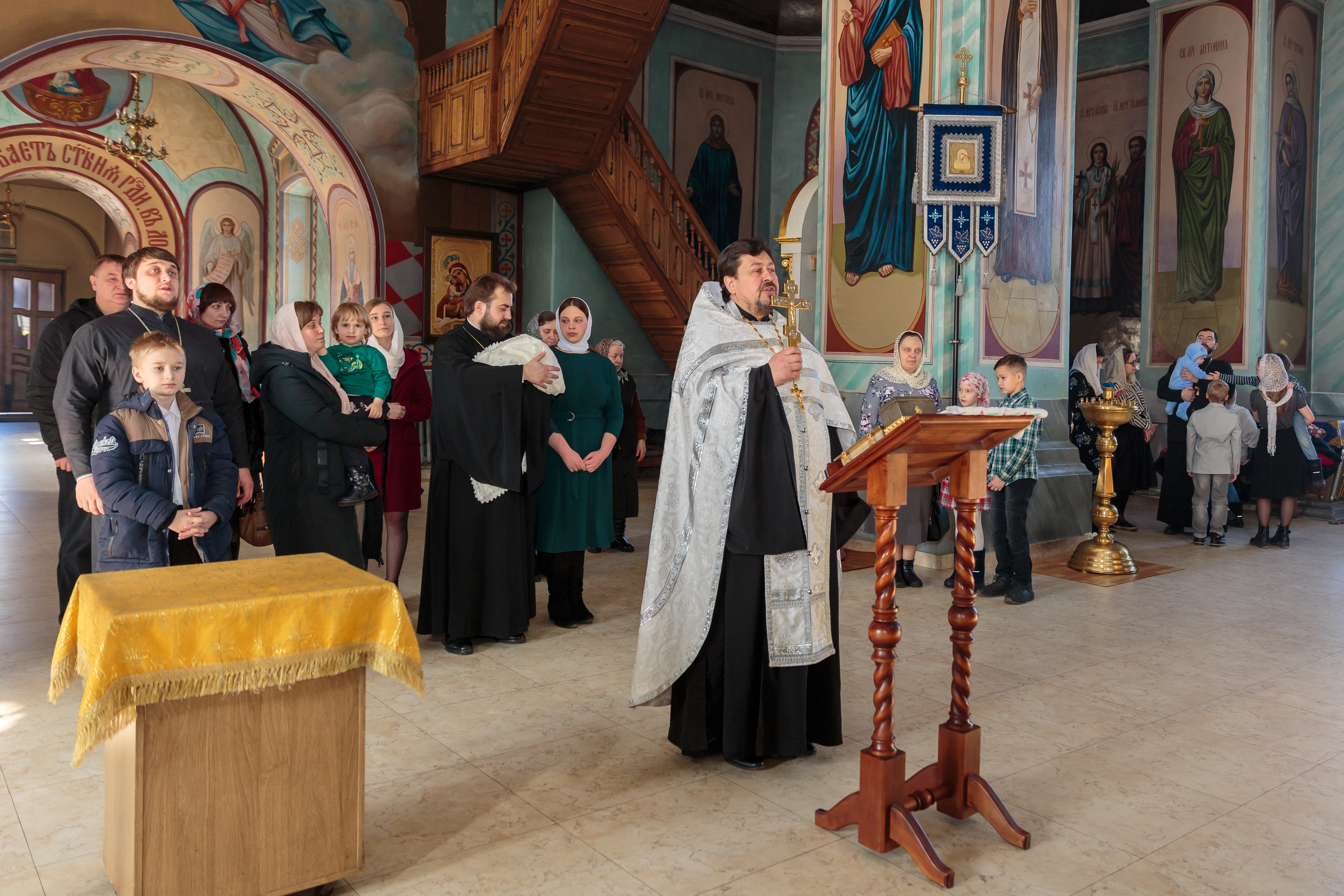 Фотограф на крещение. Свадебный, семейный фотограф в Воронеже. Иван и Наталья Выборновы