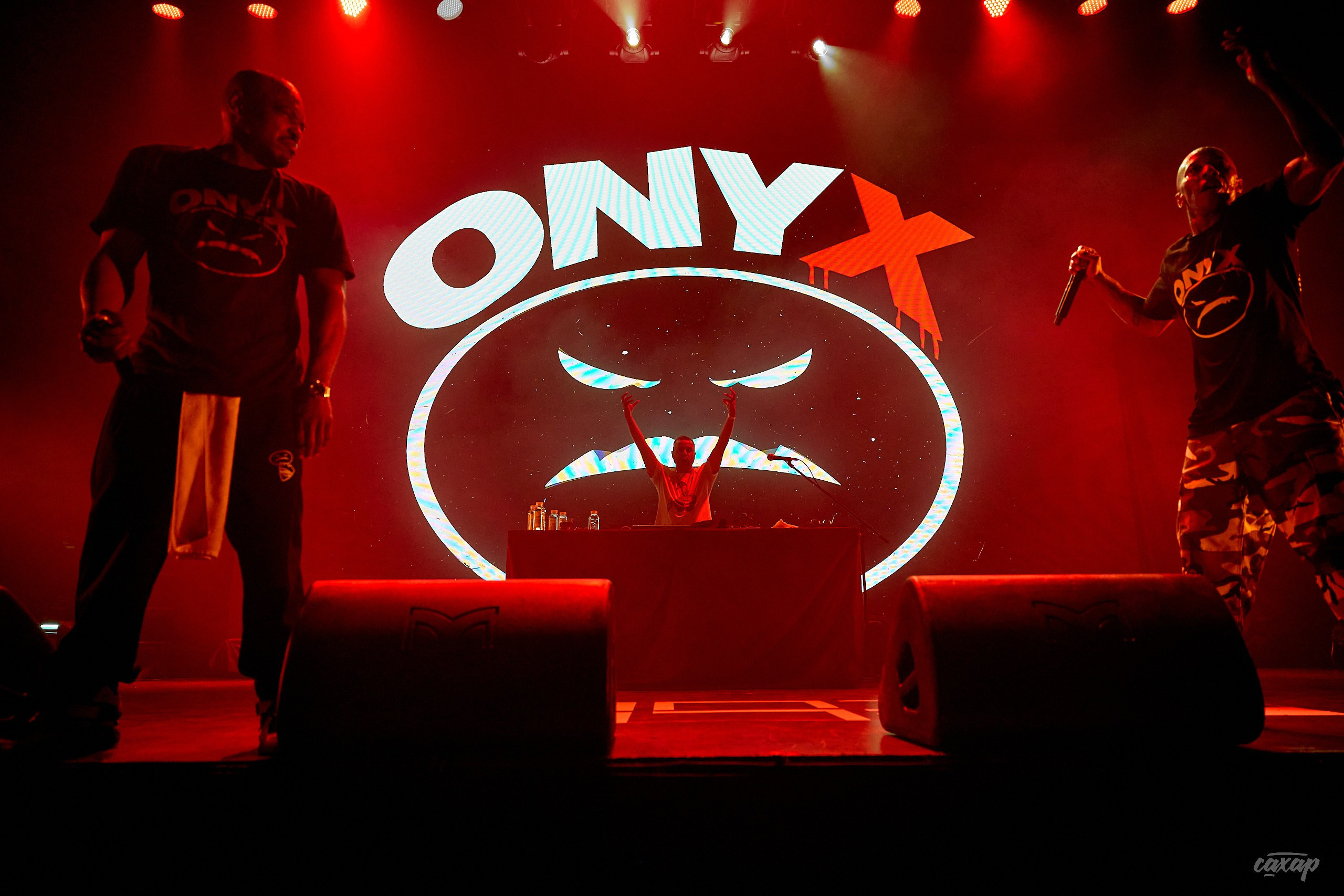 ONYX. Профессиональный фотограф в Екатеринбурге Юра Сахар