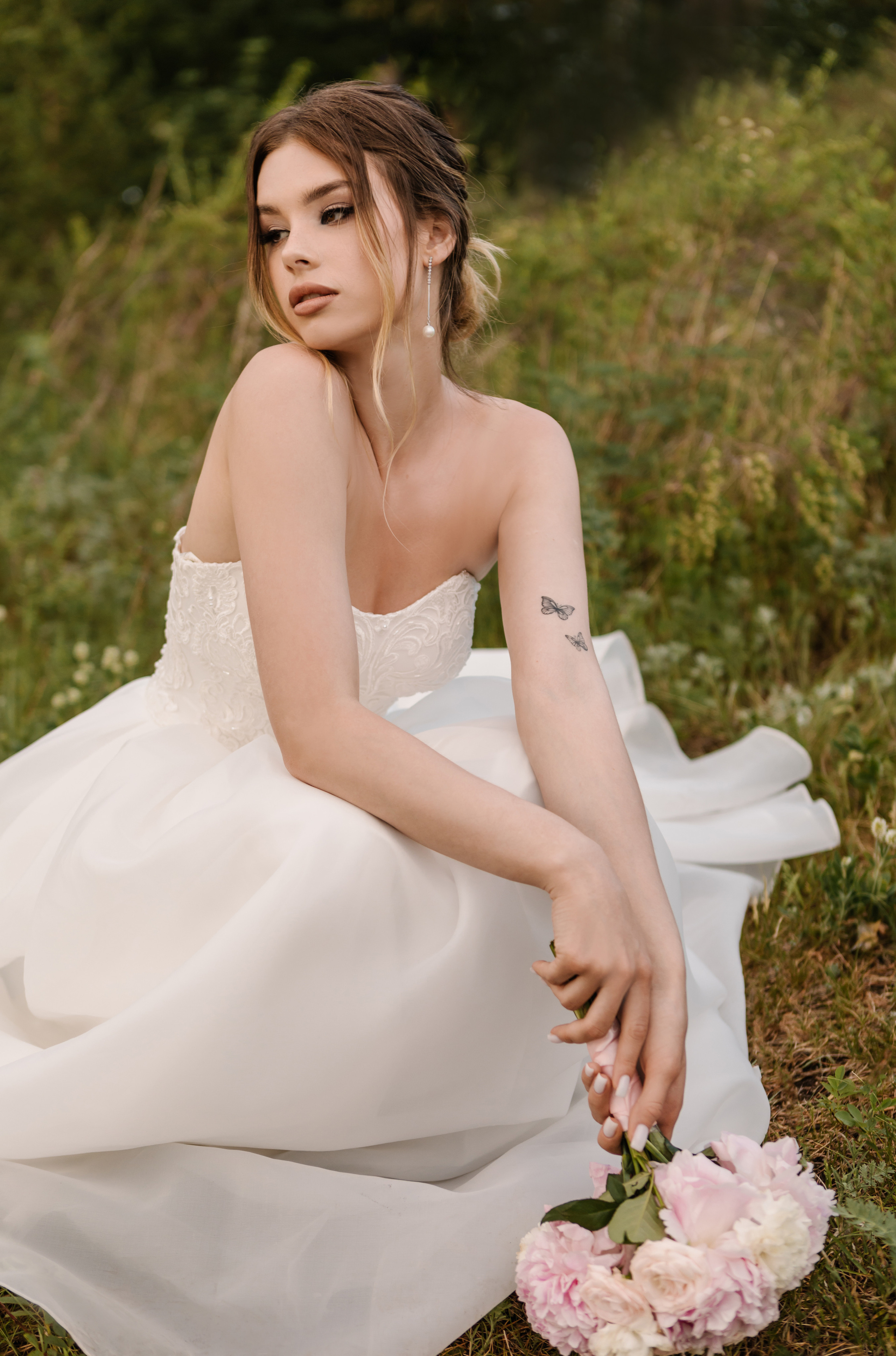 Gold sunset & pink peony. Свадебный и портретный фотограф в Миассе Филиппенко Дарья