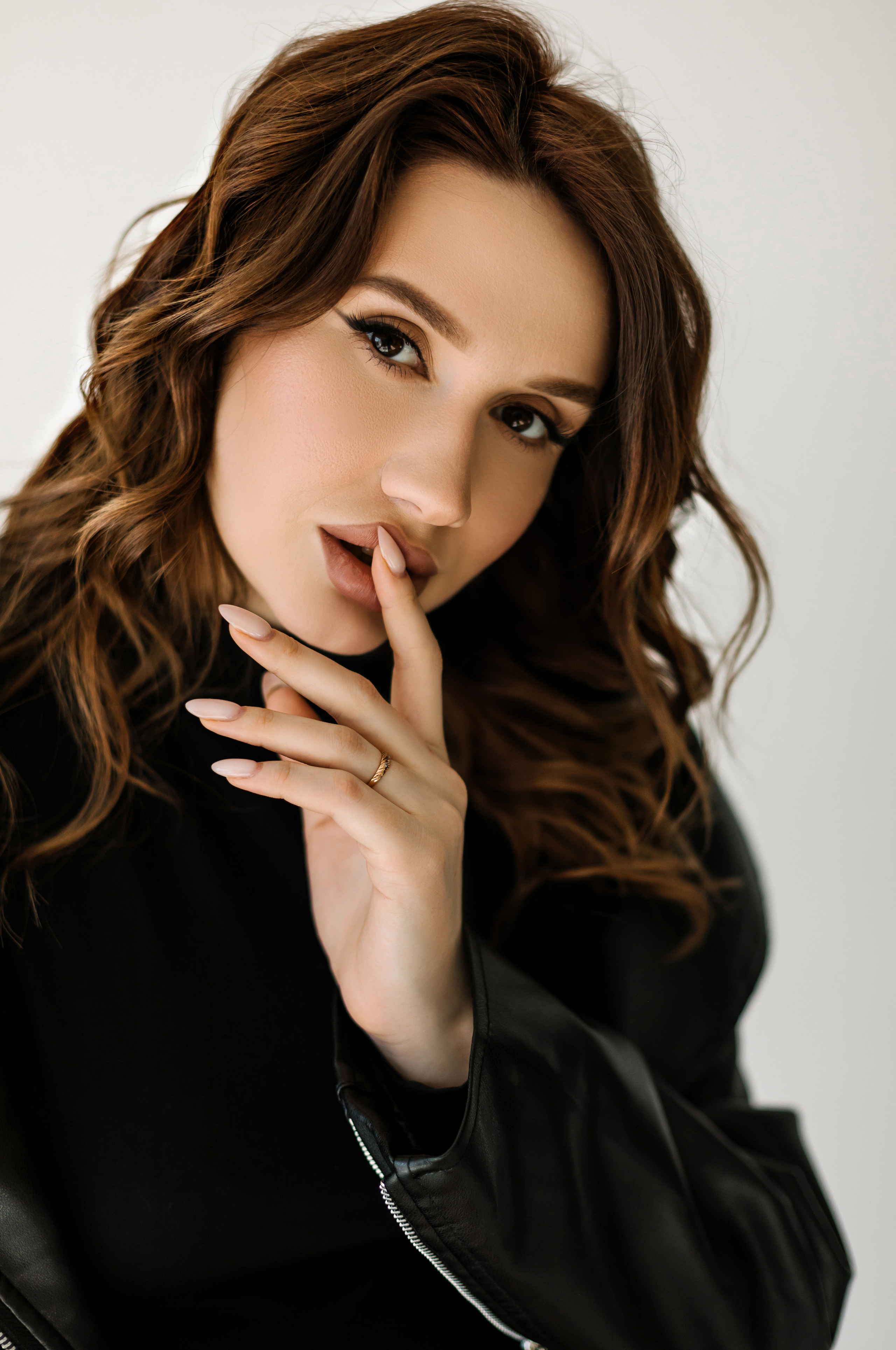 Юра, Ксюша, Варенька и малыш. Свадебный и портретный фотограф в Миассе Филиппенко Дарья