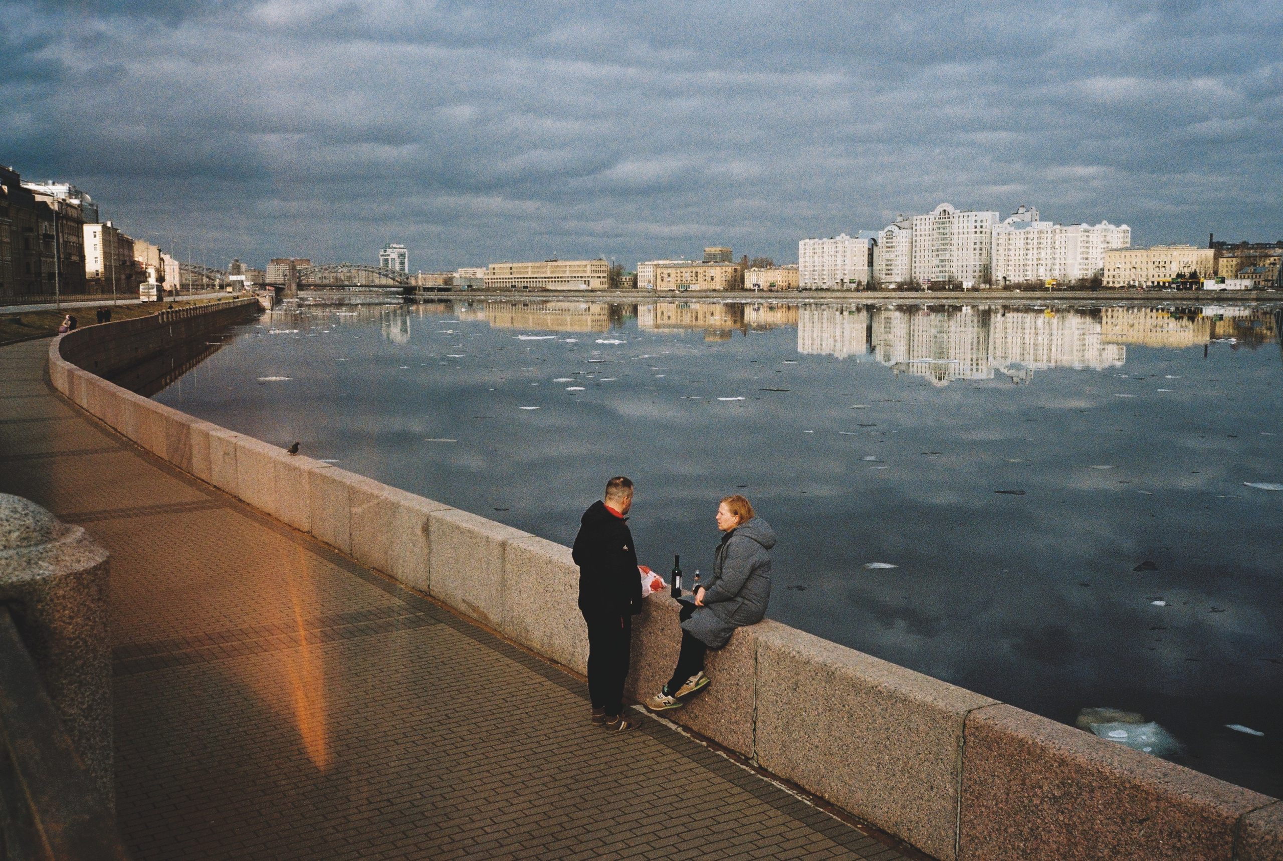 Фотографии цветные. Свадебный и семейный пленочный фотограф в Петербурге Истомина Ирина