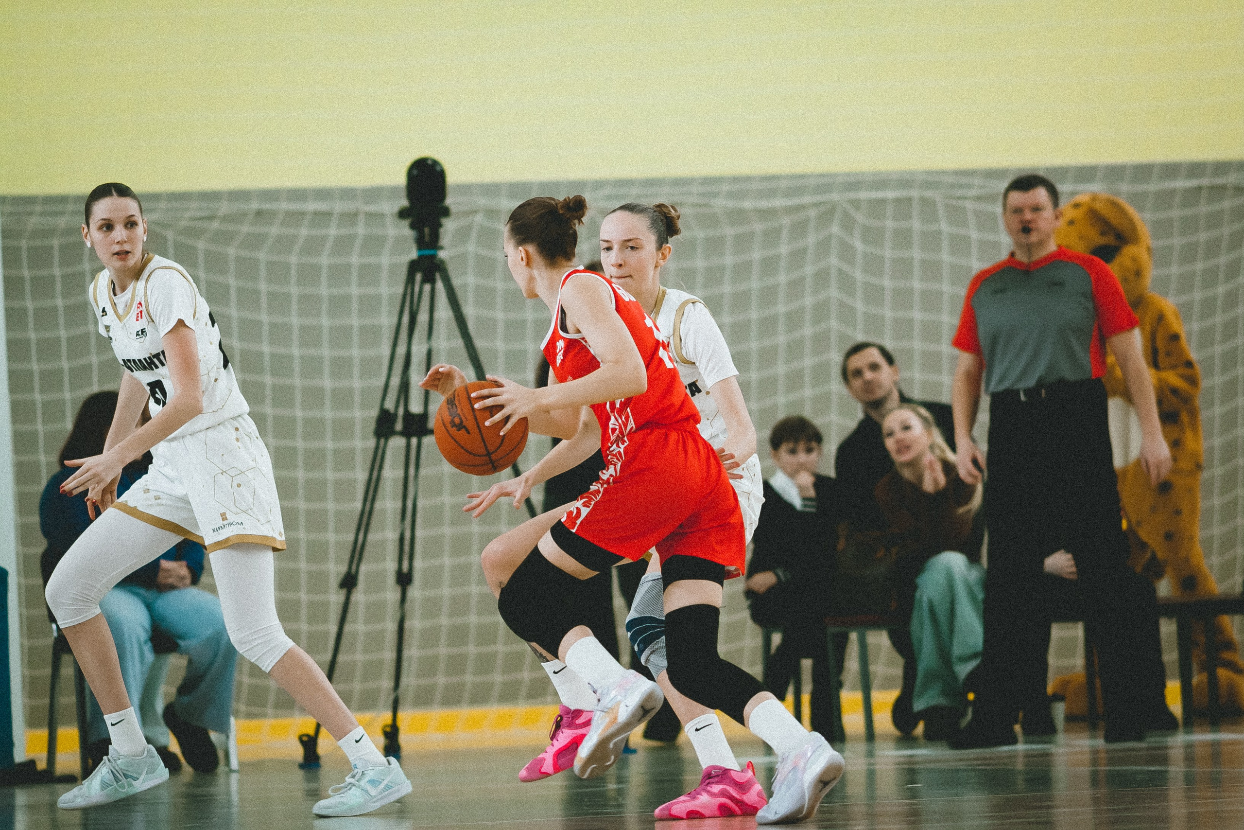 Атланта-Юность / 1. Фотография