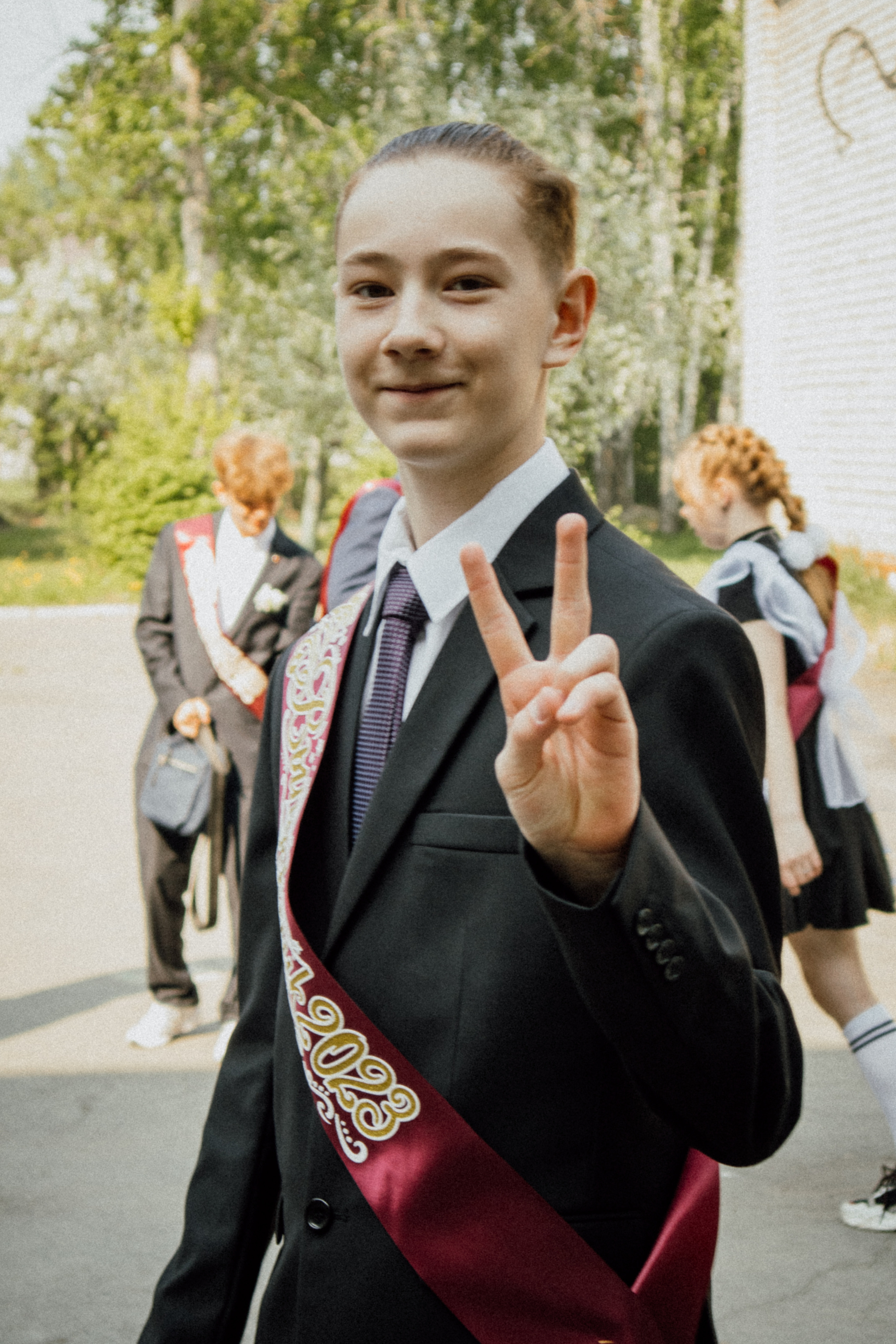 Последний звонок | школа № 127. ФОТОГРАФ ЕКАТЕРИНБУРГ | МАРГАЧЕВ