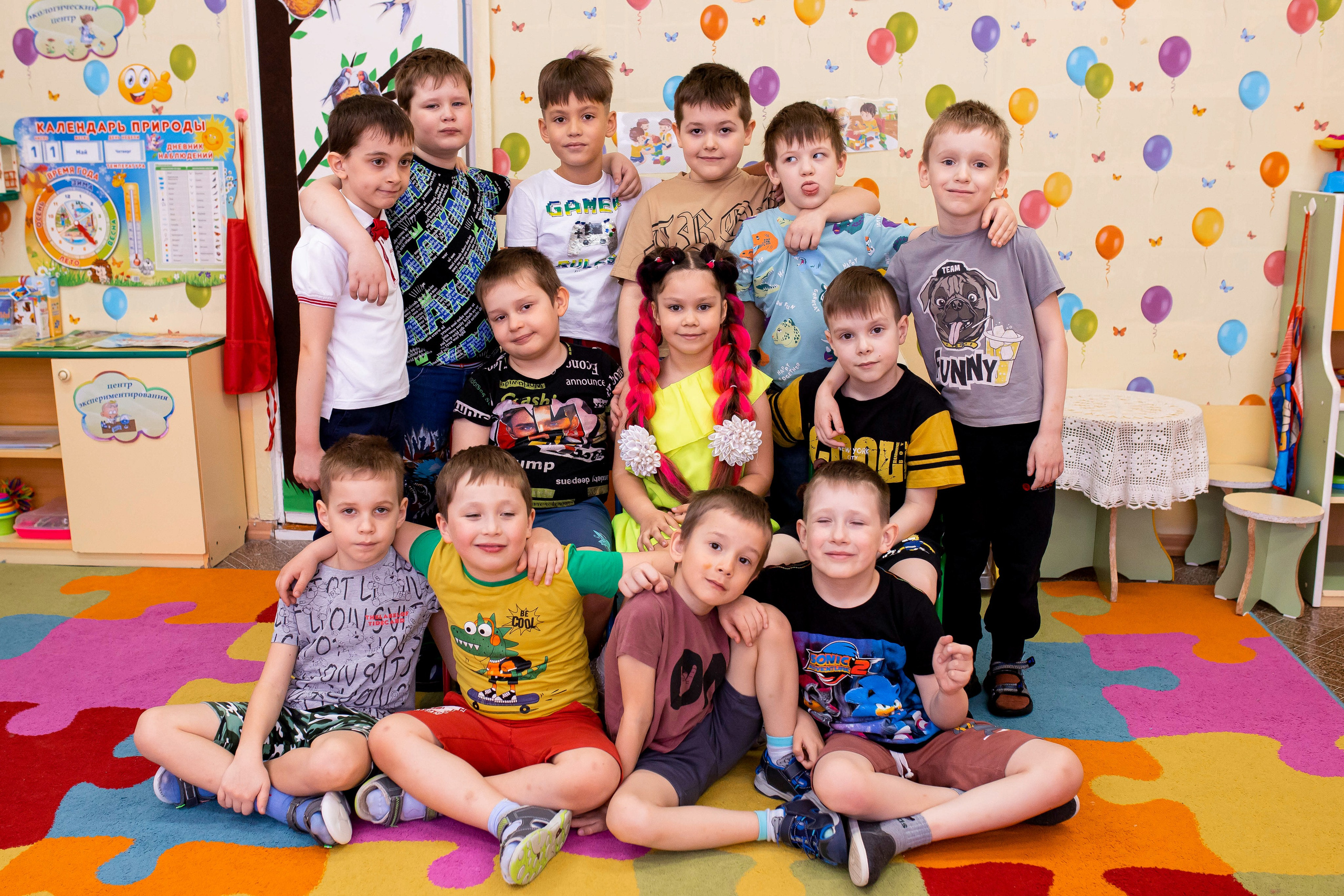 Выпускница Милена с группой. Семейный и детский фотограф город Тында Дарья