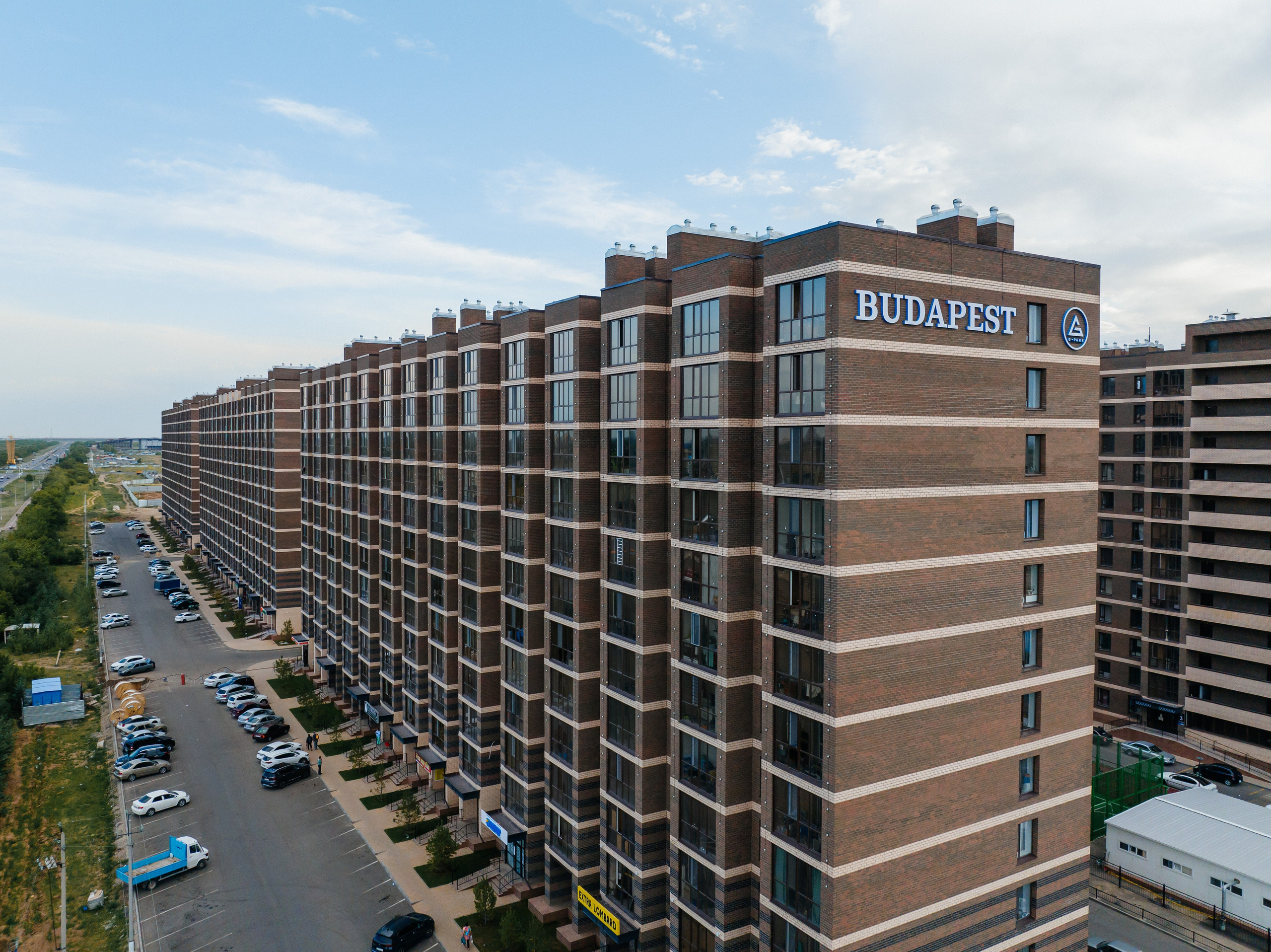 Проект 5. Сбор фотографии ЖК для клипа «Хочу квартиру от Габита». Дата: май 2022. Профессиональный фотограф в городе Астана/Алматы Даурен Сембаев