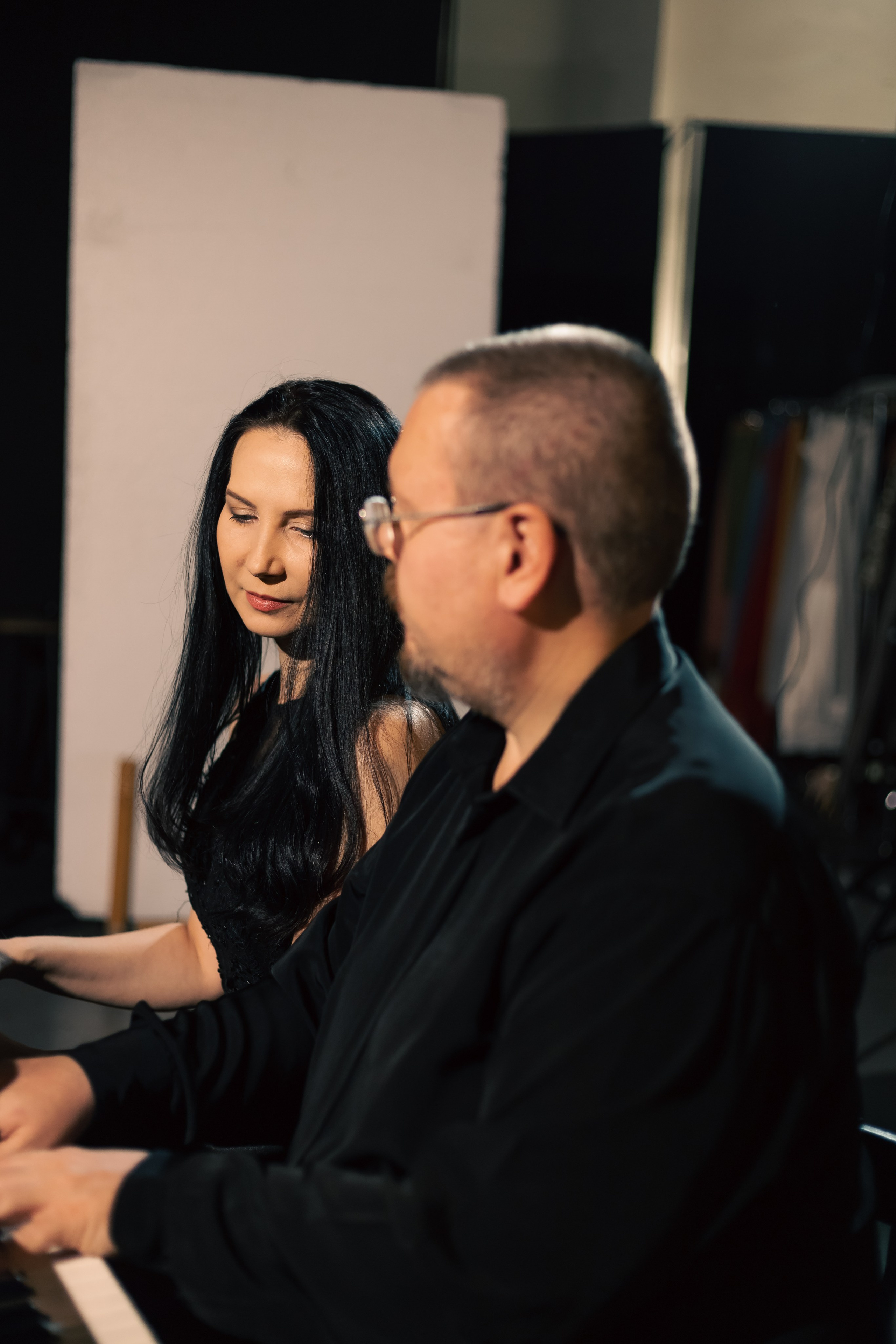 Артисты Тюменской филармонии Станислав и Валентина Хуланховы. Фотосъемка. Фотограф в Тюмени Даша Михнова. Портреты, фотопроекты, фотодни