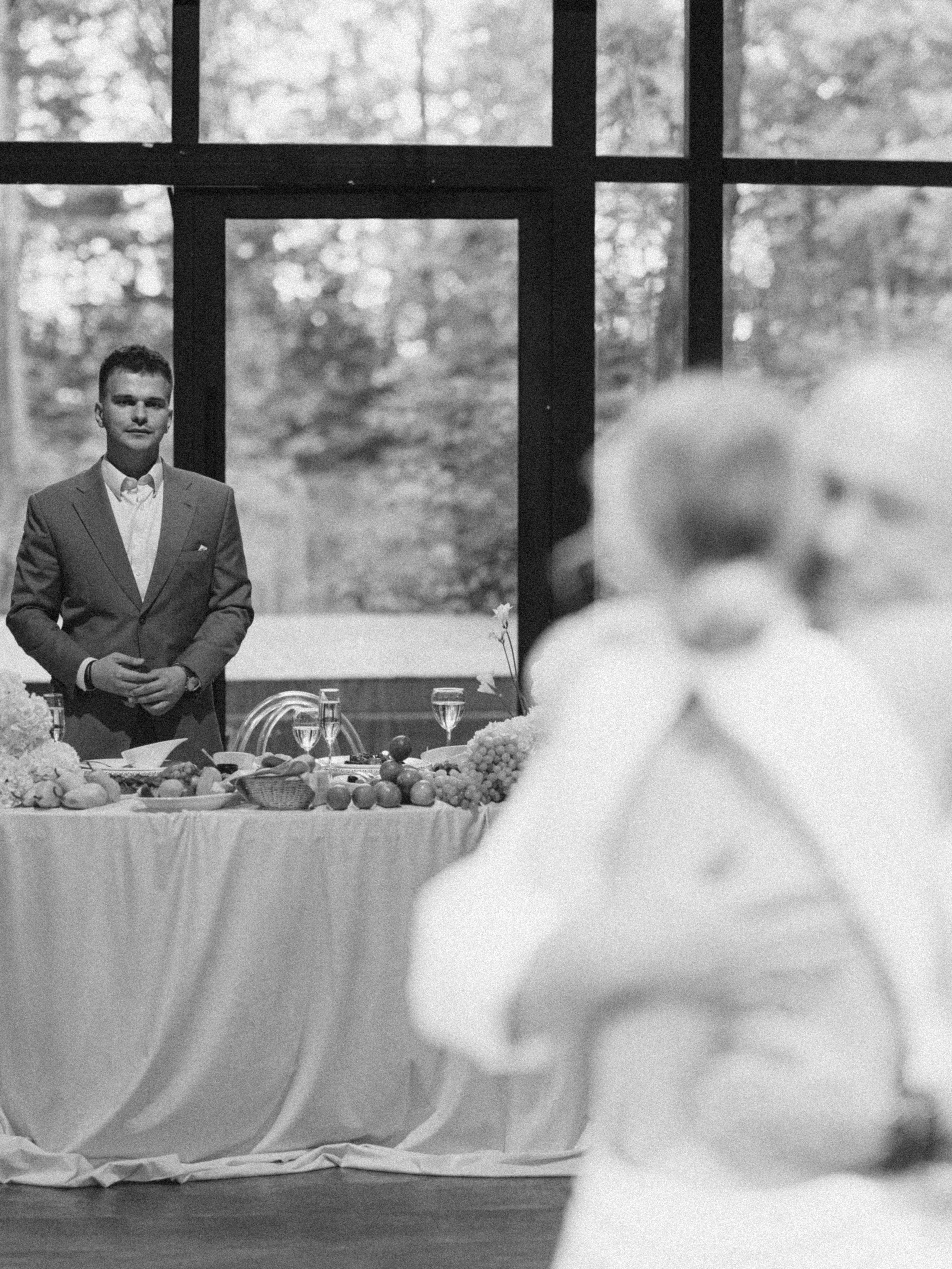 И даже птицы им пели песни. Свадебный фотограф Наташа Алешина