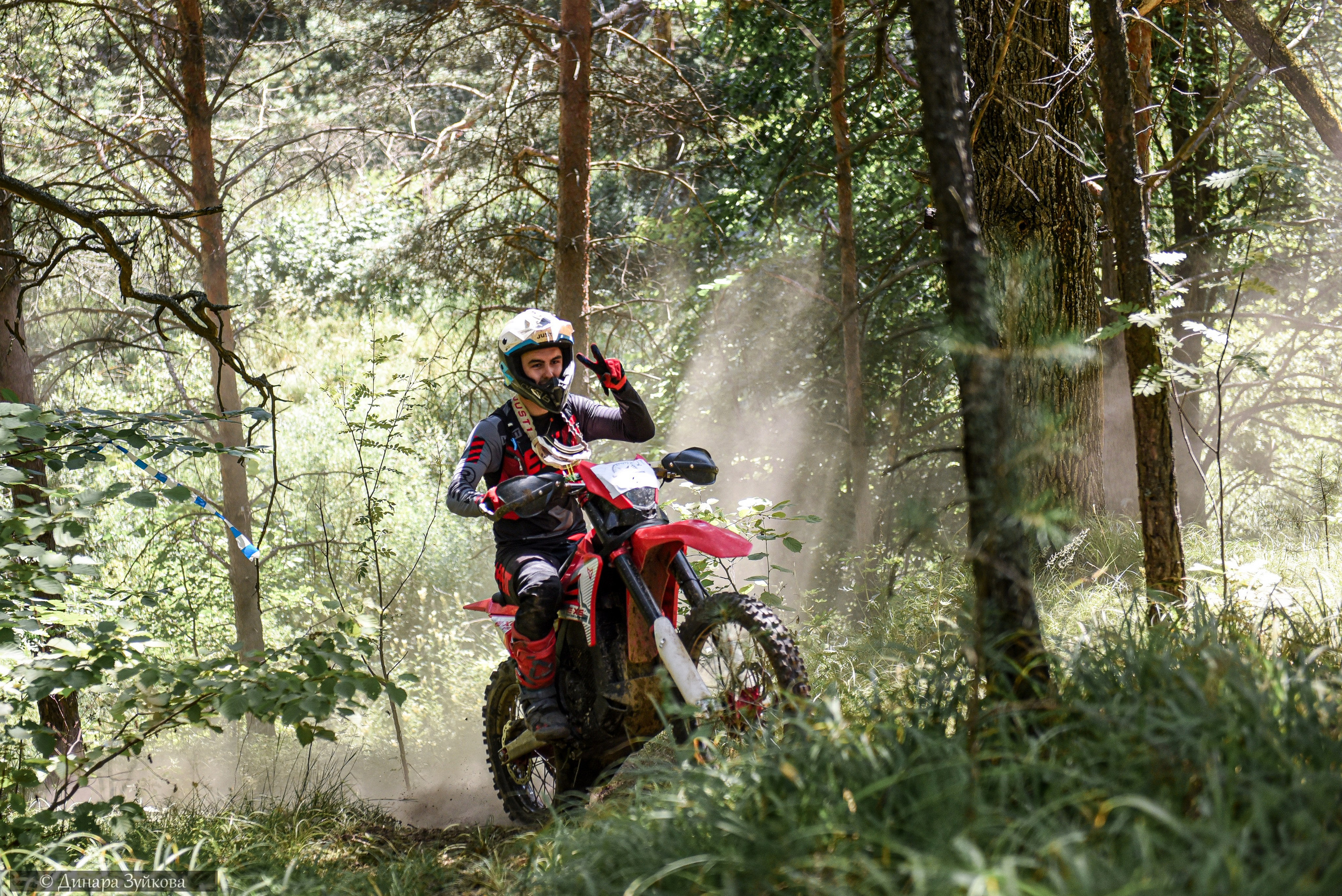 Вино из одуванчиков. Мотофотограф в Нижнем Новгороде Динара Зуйкова