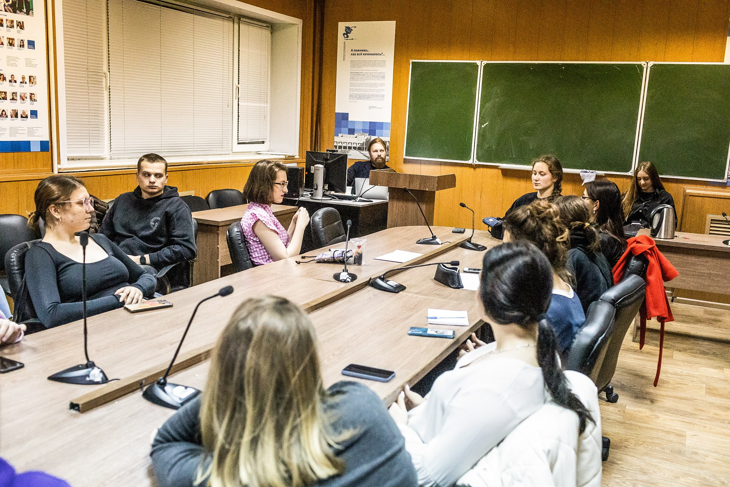 Обучение. Documentary photographer Roman Demyanenko