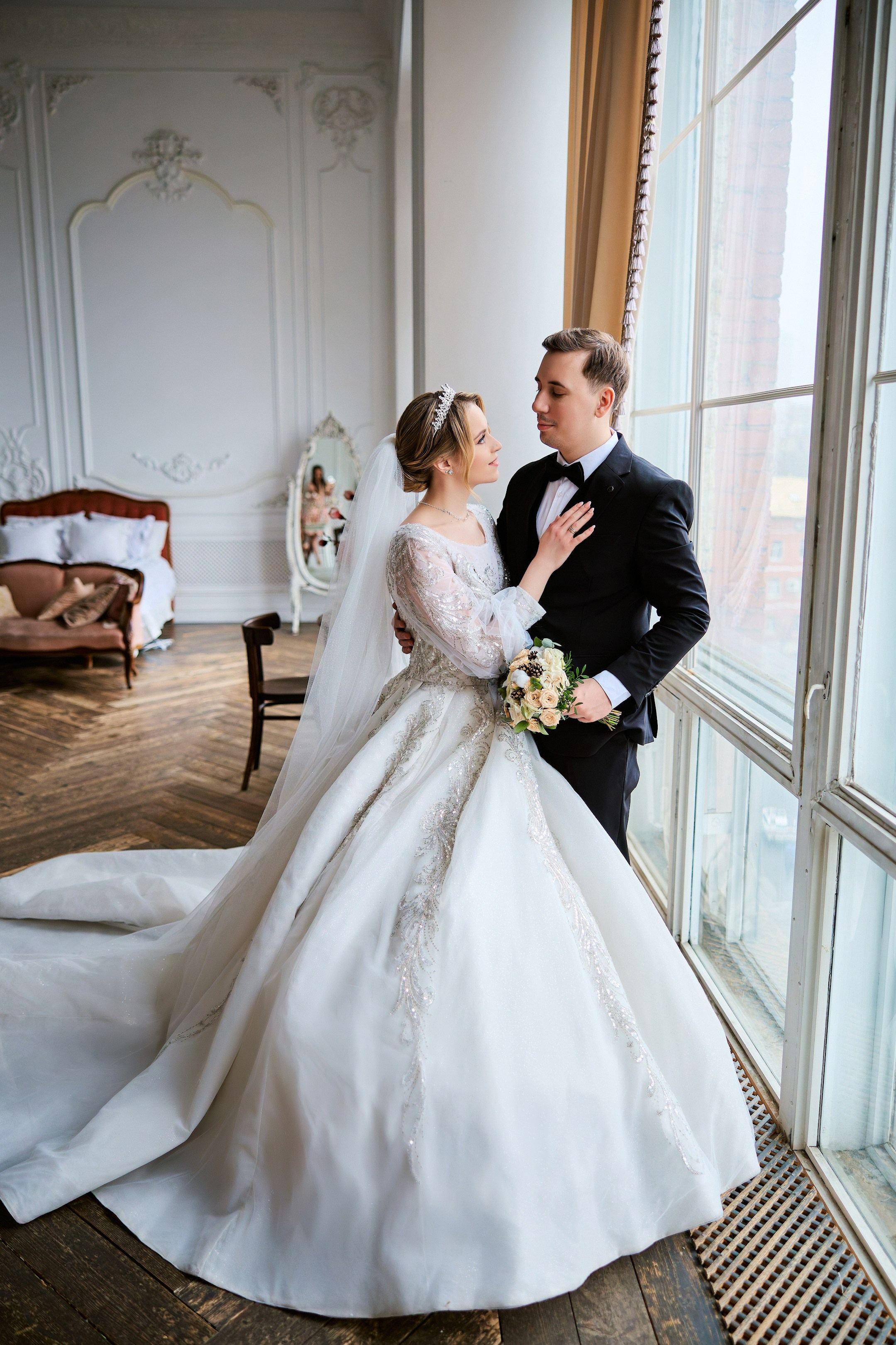 Свадебная фотосессия в студии. Свадебный фотограф Сергей Колбинский