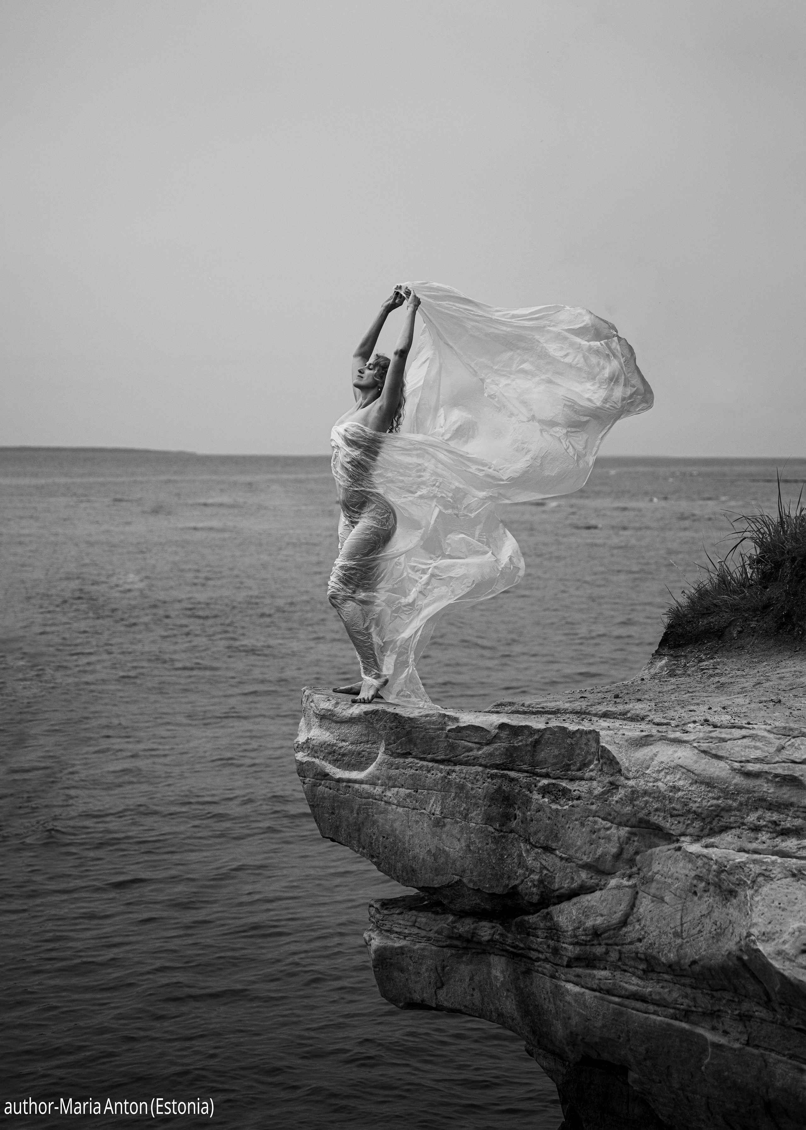 Black & White. UNUSUAL TALENT magazine