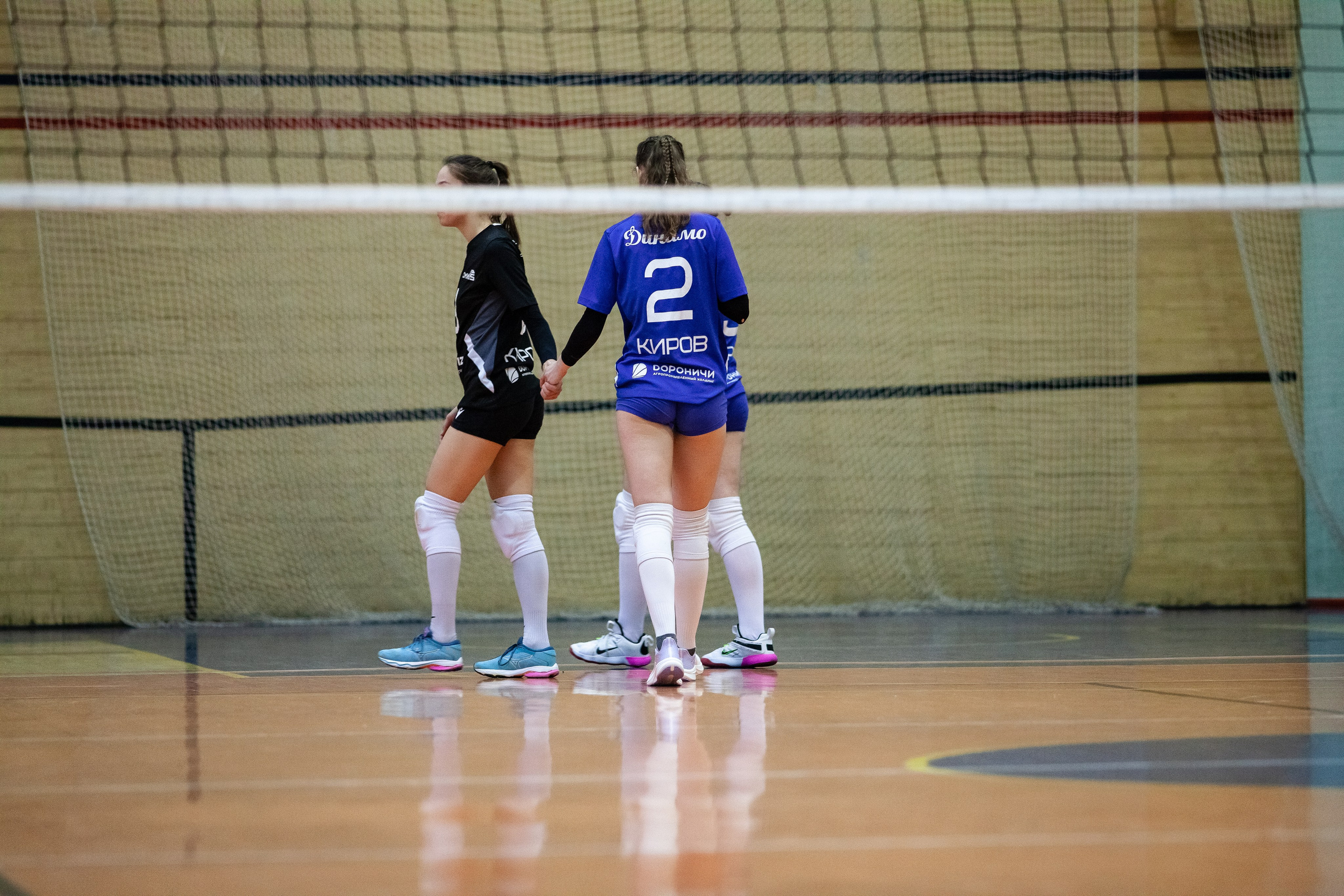 Искра (Самара) — Динамо (Киров). Фотография