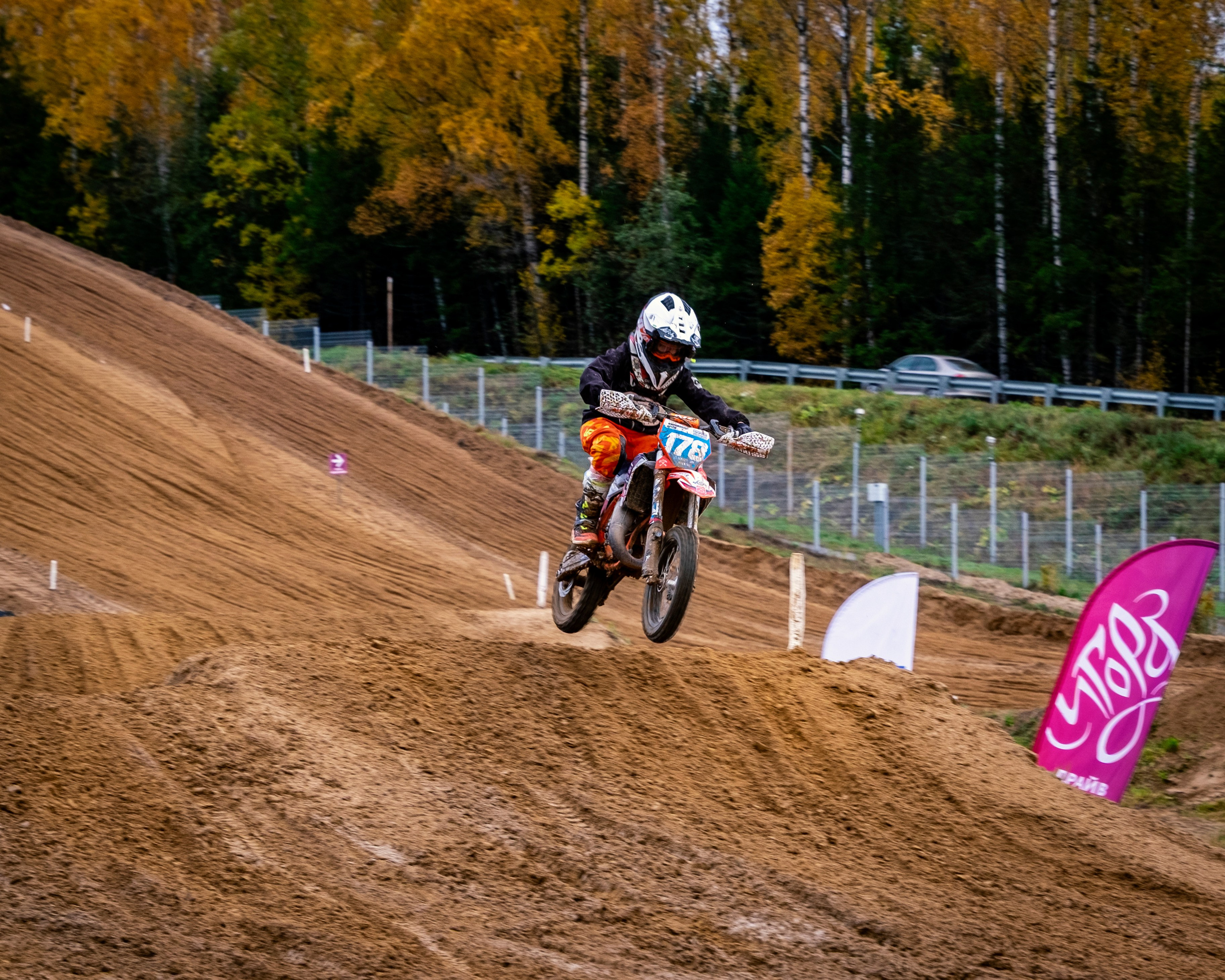 Мотокросс (Игора Драйв). Автомобильные фотографии и рисунки в Санкт-Петербурги Пашков Дмитрий