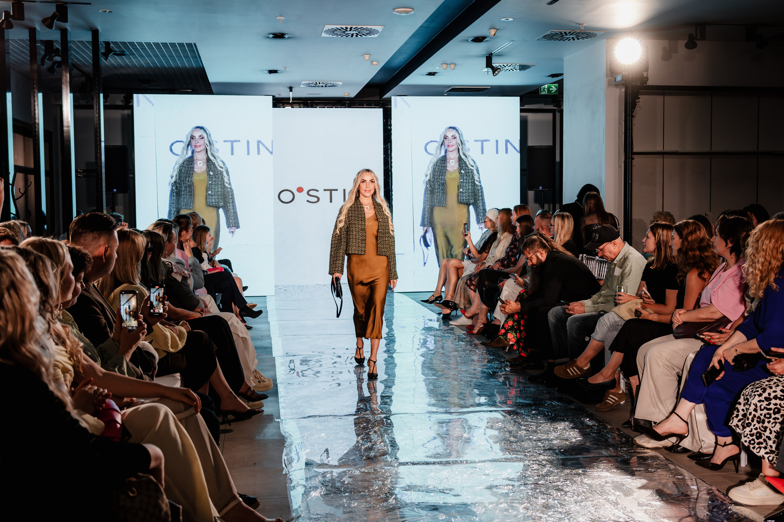 FASHION HOLIDAY 2. Фотограф Владимир Гуцало в Новокузнецке