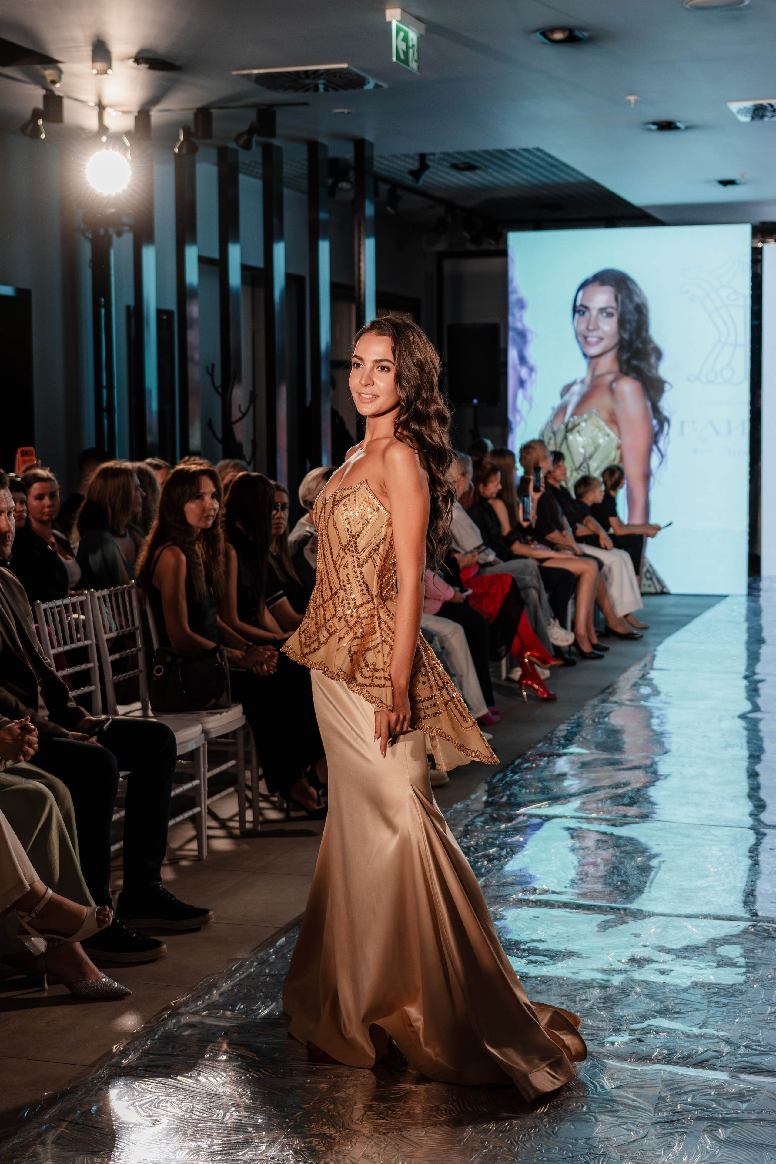 FASHION HOLIDAY 2. Фотограф Владимир Гуцало в Новокузнецке