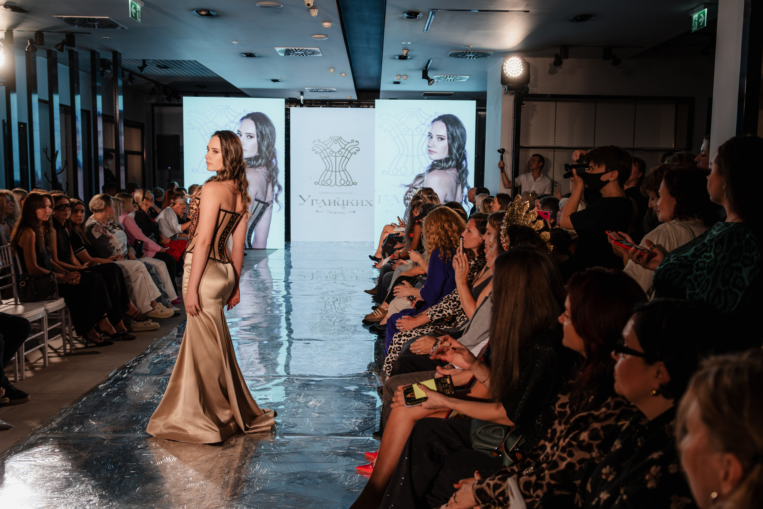 FASHION HOLIDAY 2. Фотограф Владимир Гуцало в Новокузнецке