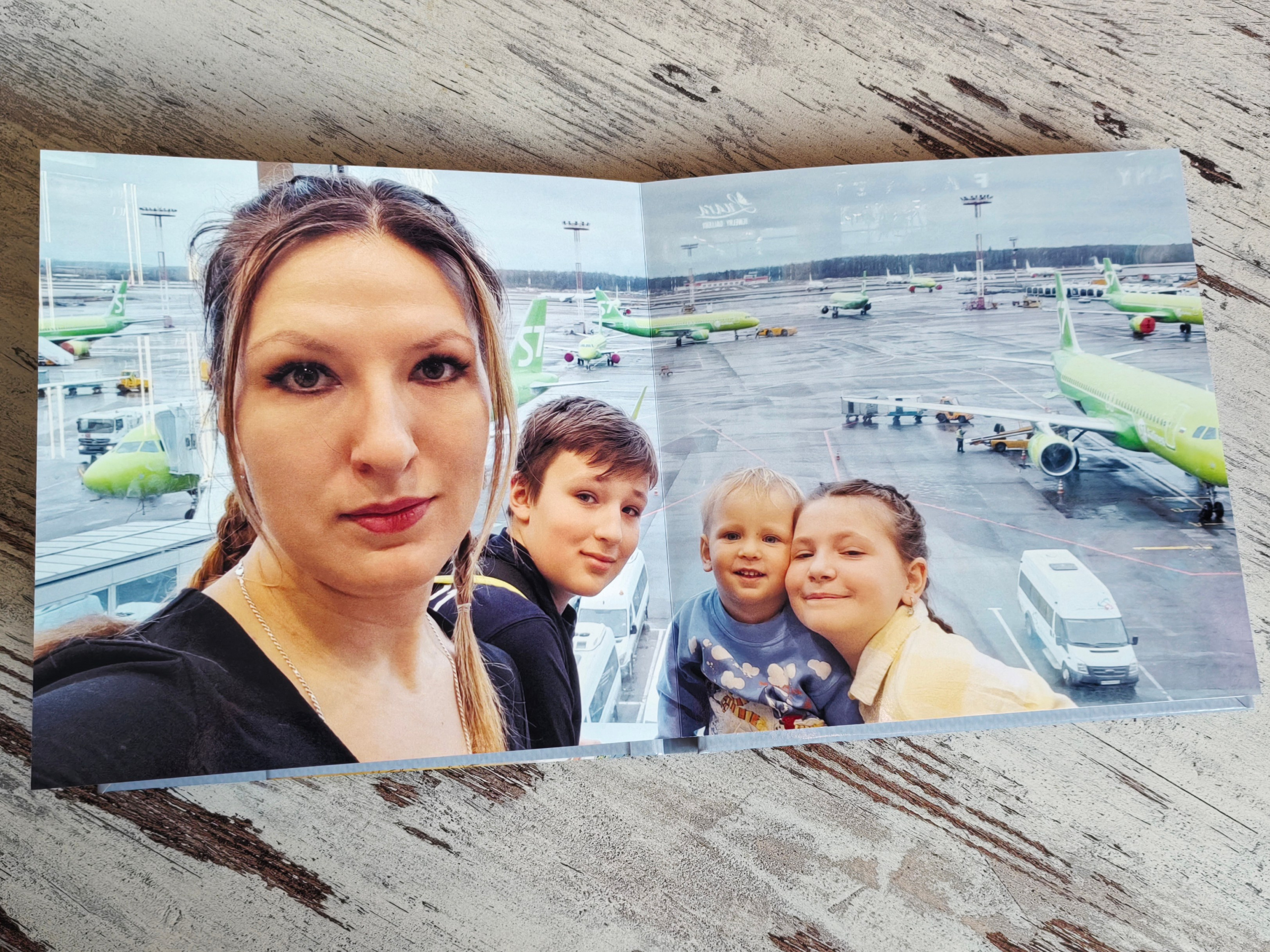 Из две тысячи двадцать шестого. (Послание родителей детям). Авторские Фотокниги. Елена Моменто