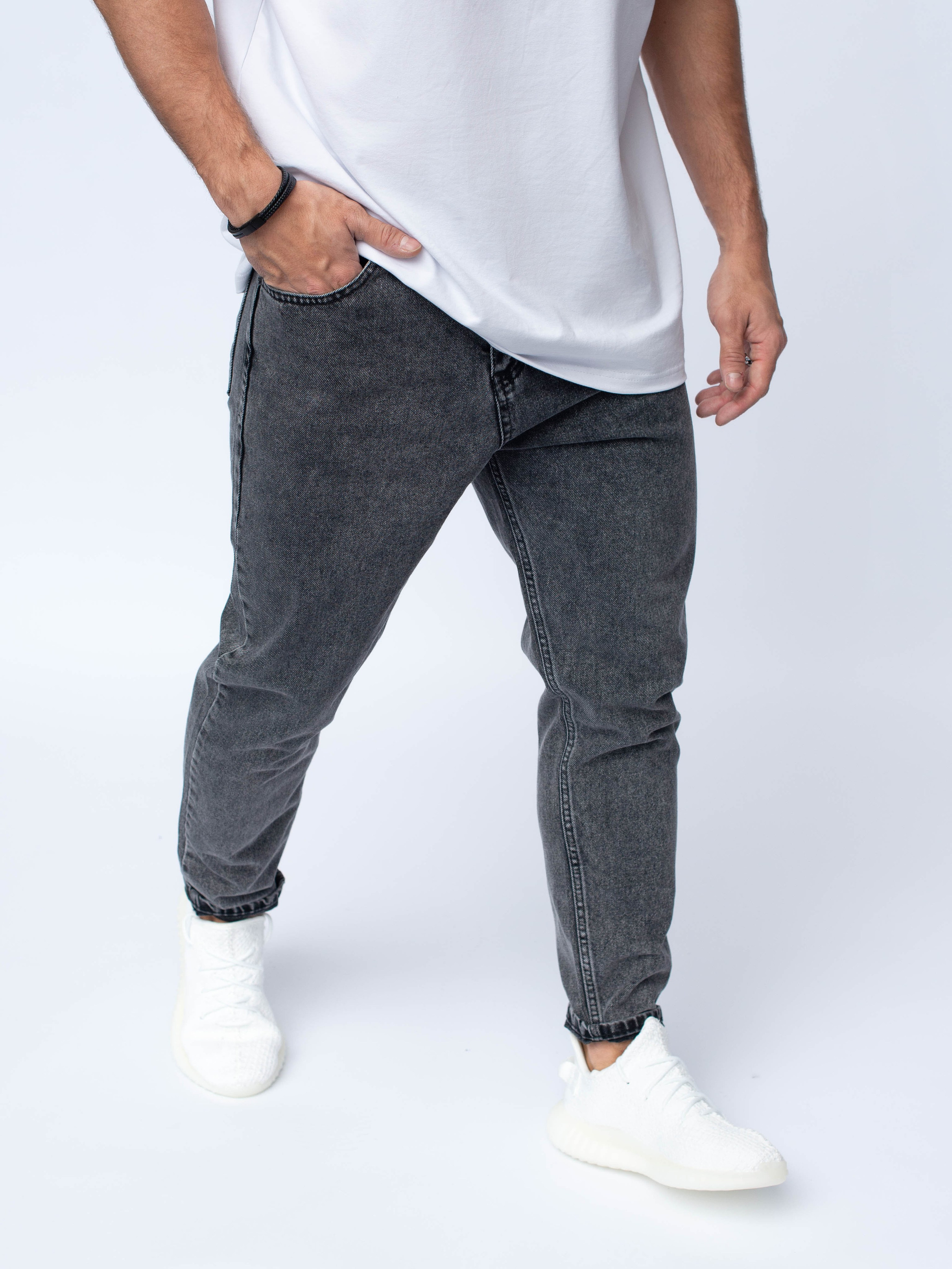 Джинсы для WB. Фотограф Марина Кукляева