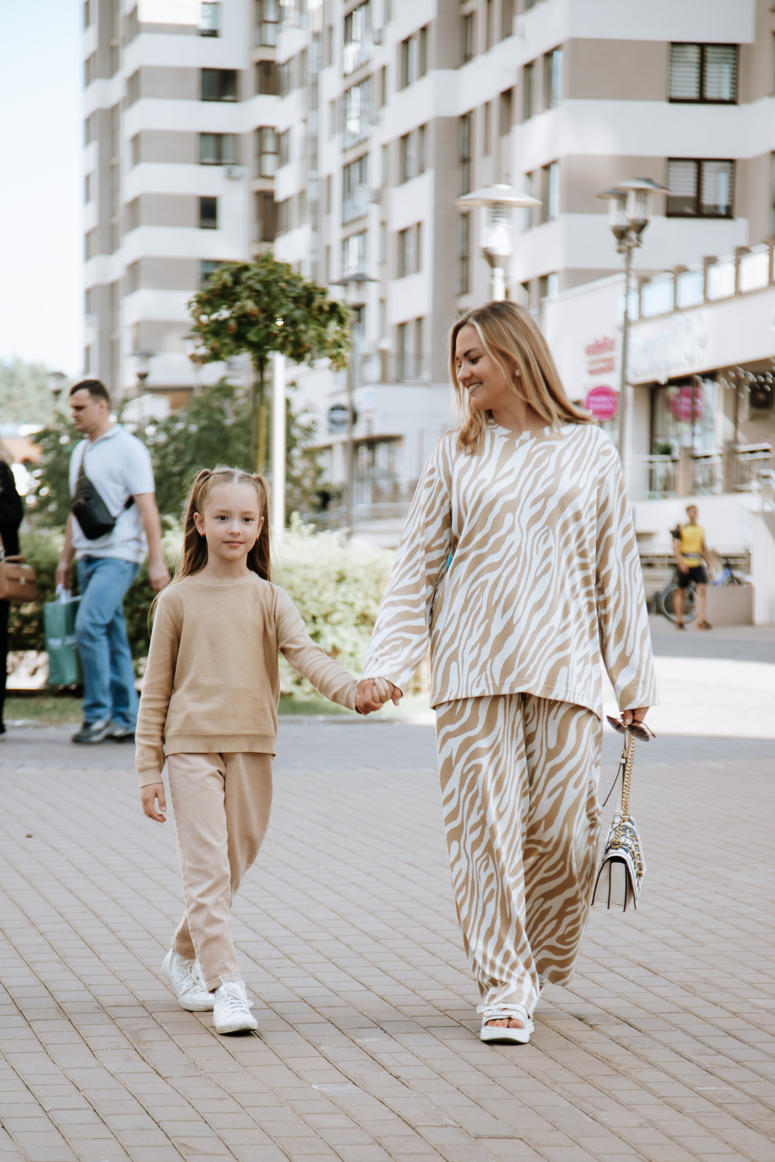 Уютный квартал. Фотография и видеосъёмка