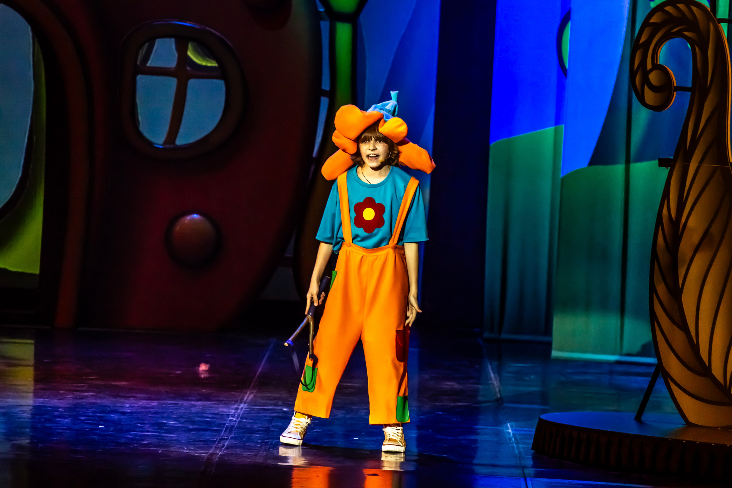 Мюзикл «Незнайка в царстве малюток» премьера Сочи солнышки и Сочи Соло. Фотограф в Сочи Юрий Шептаев