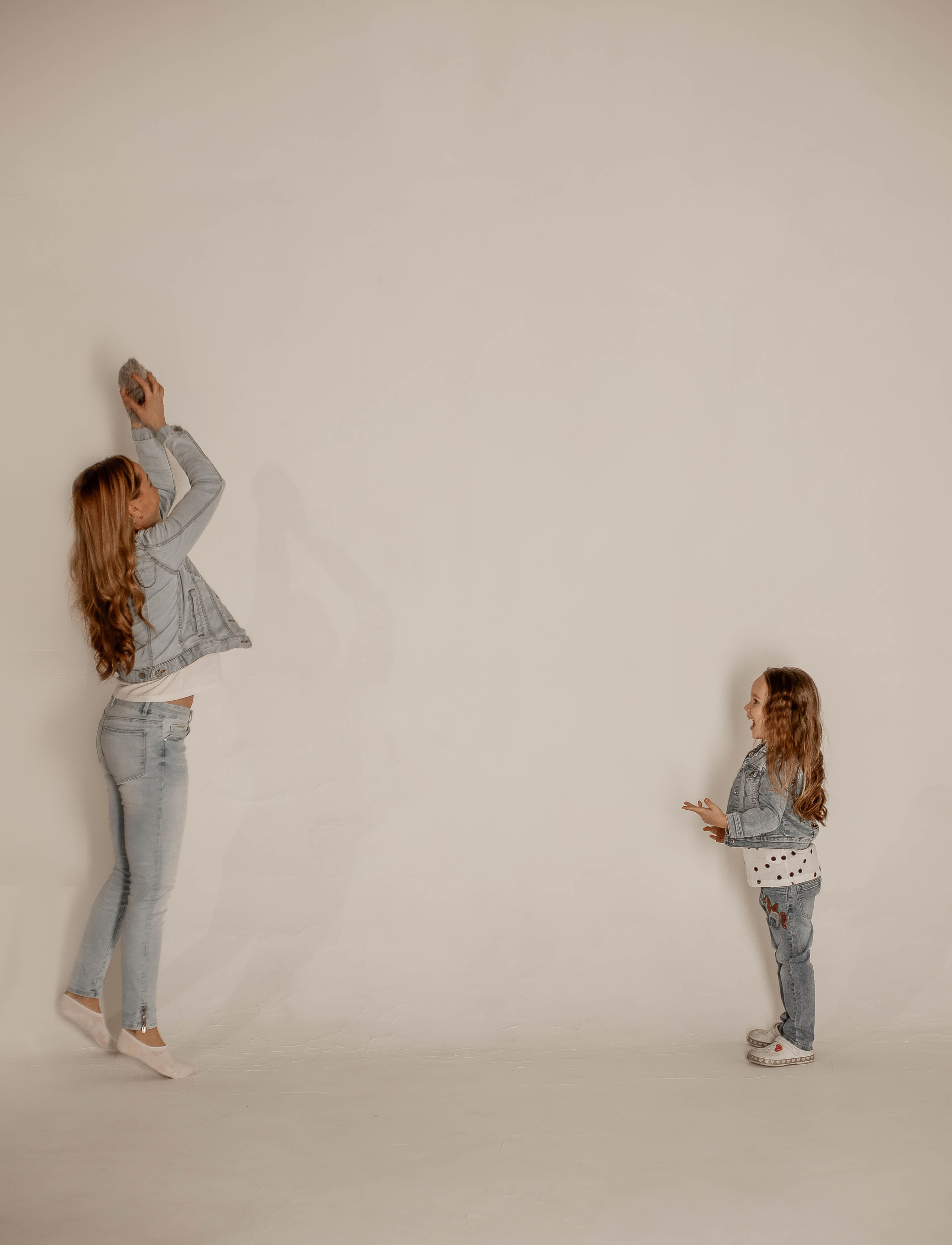 Лиза и Ева. Фотограф