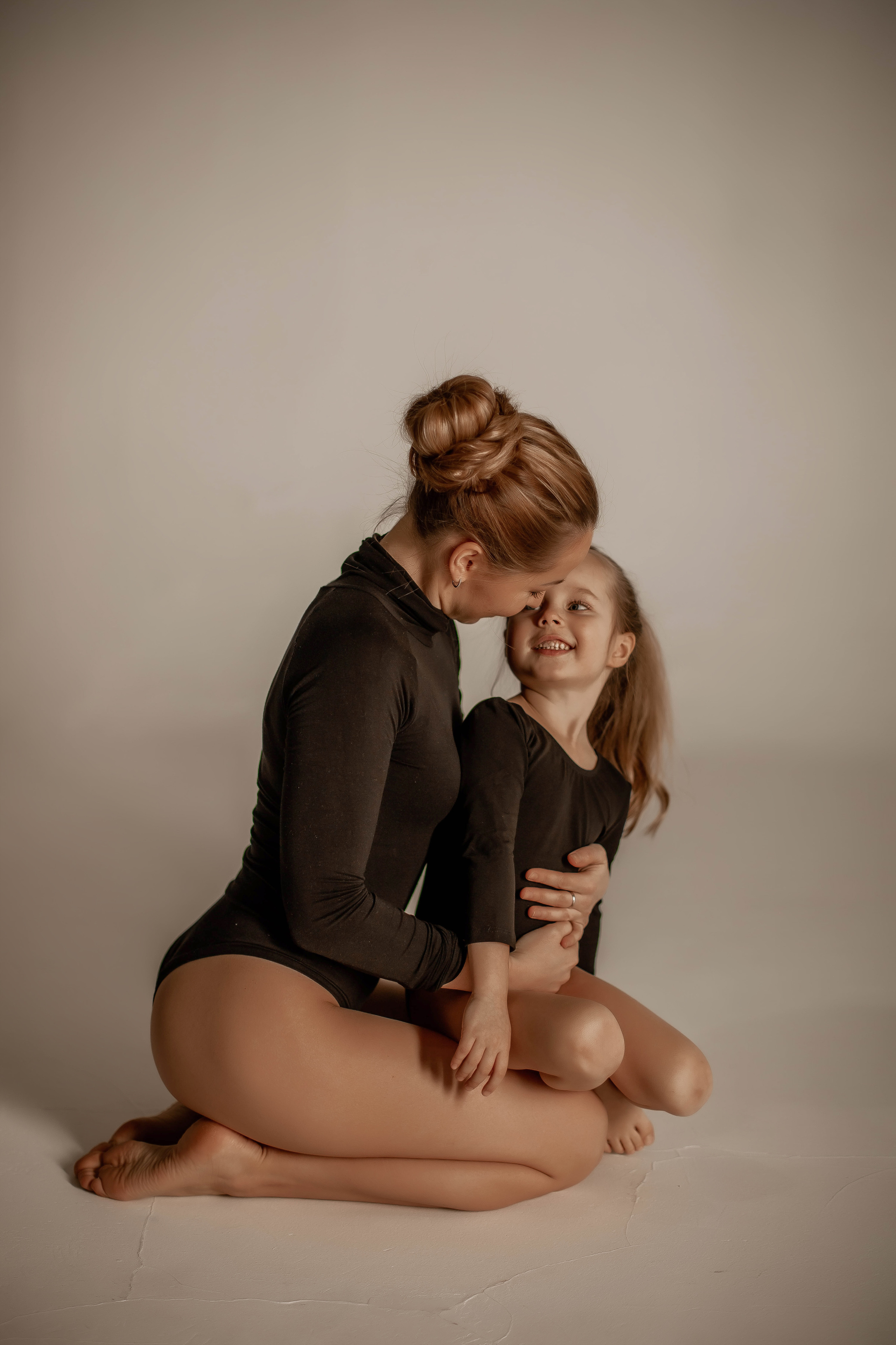 Лиза и Ева. Фотограф