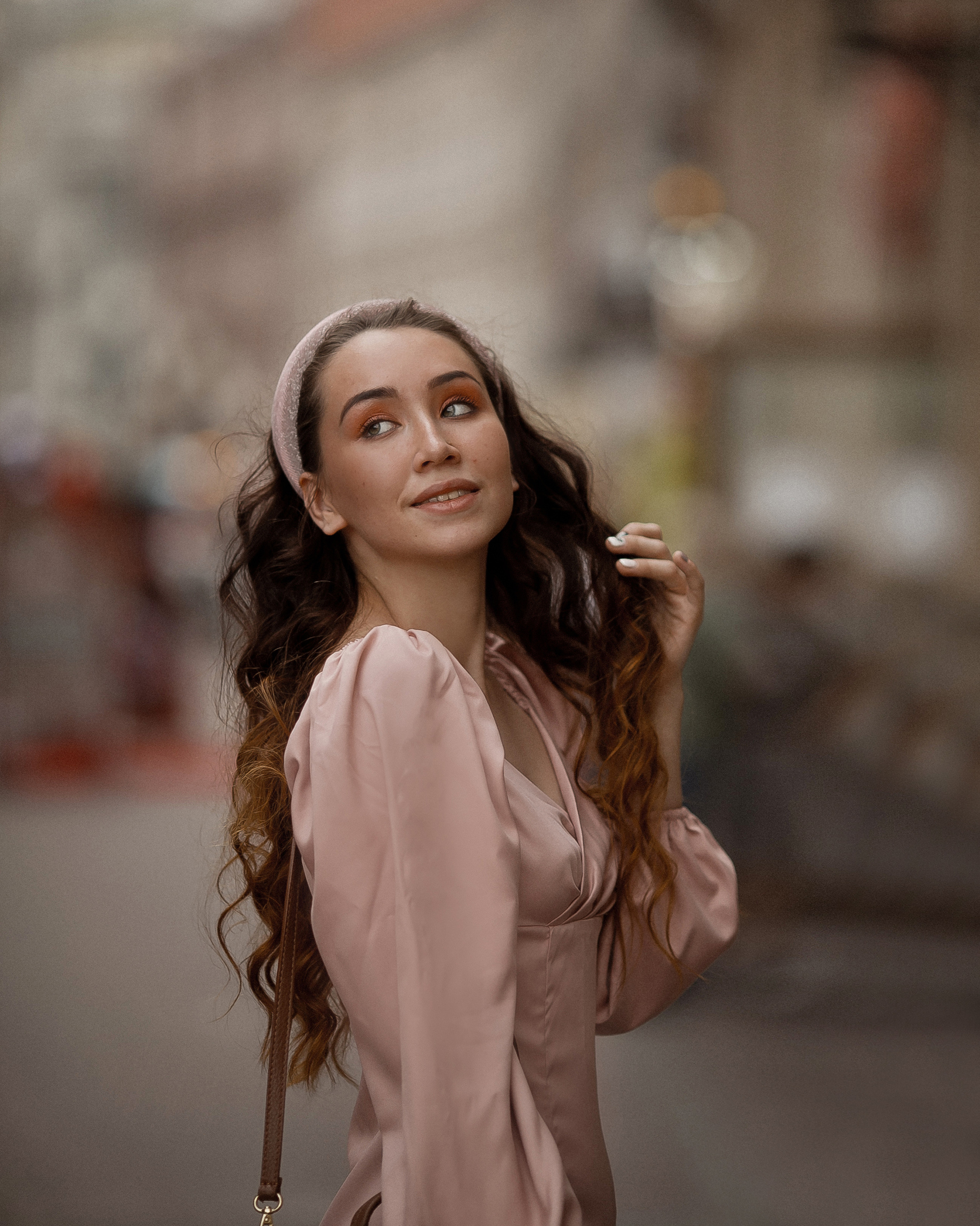 Виктория. Прогулка на Арбате. Фотограф