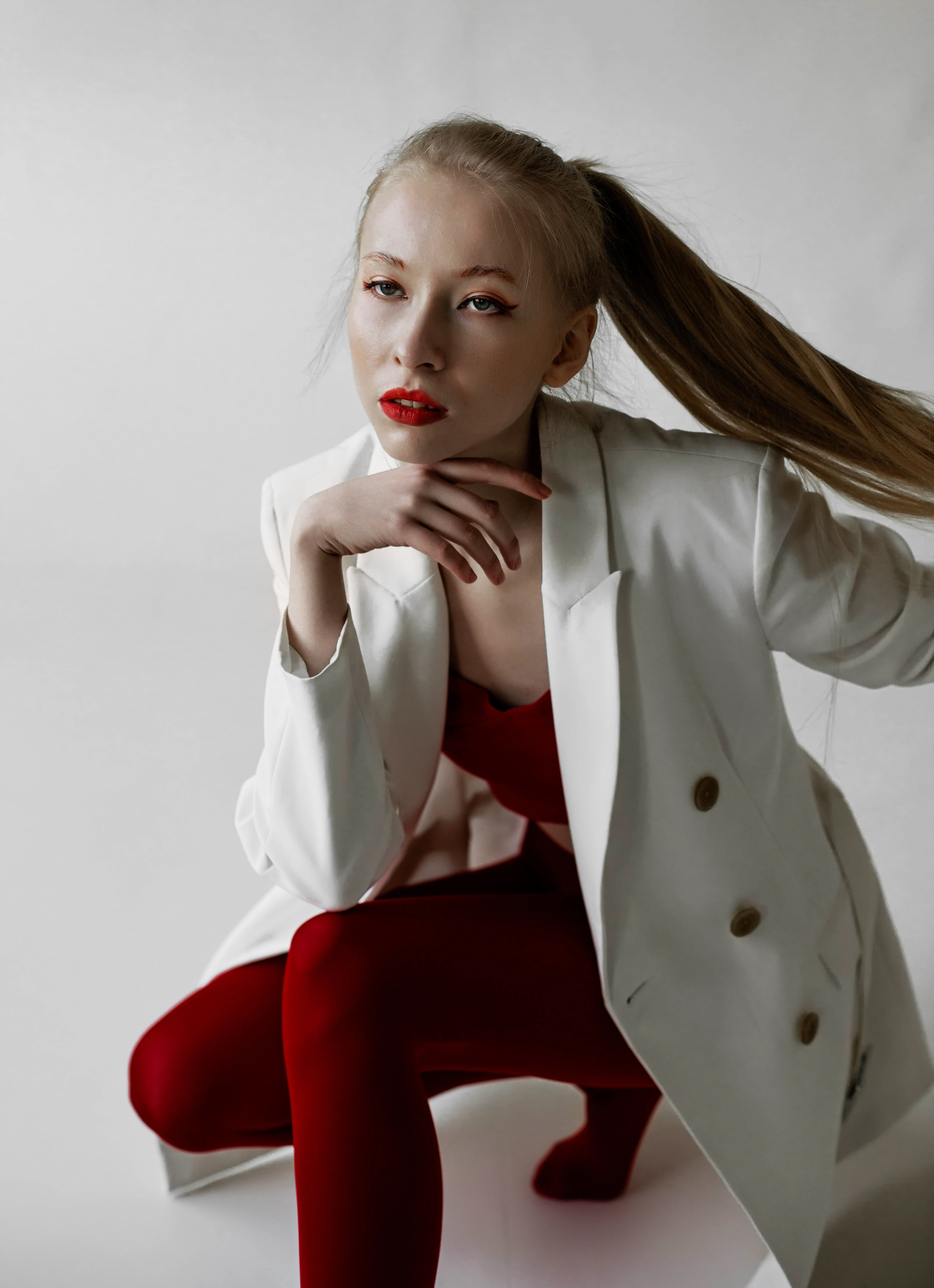 Любовь. RED&WHITE. Фотограф