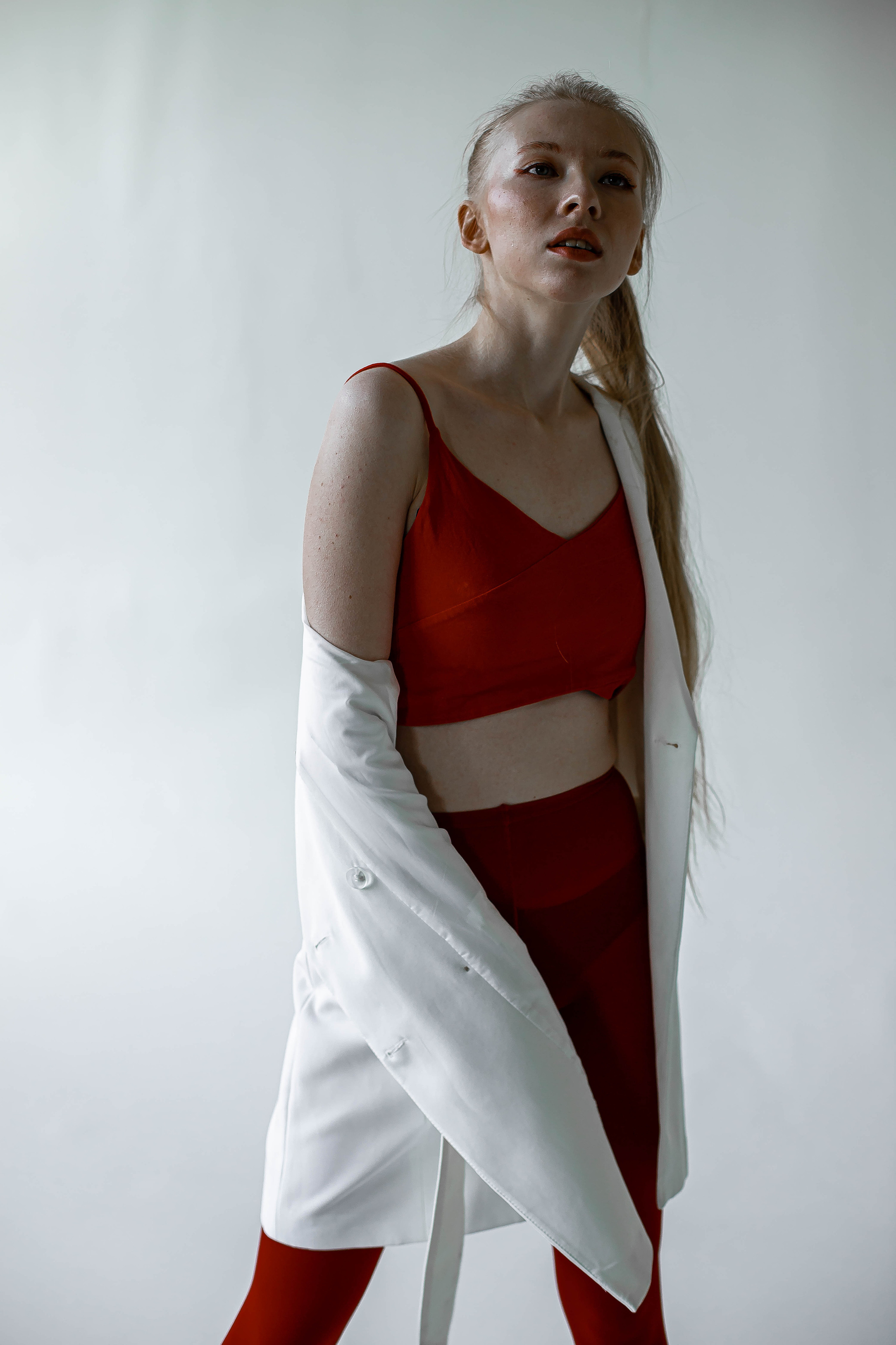 Любовь. RED&WHITE. Фотограф