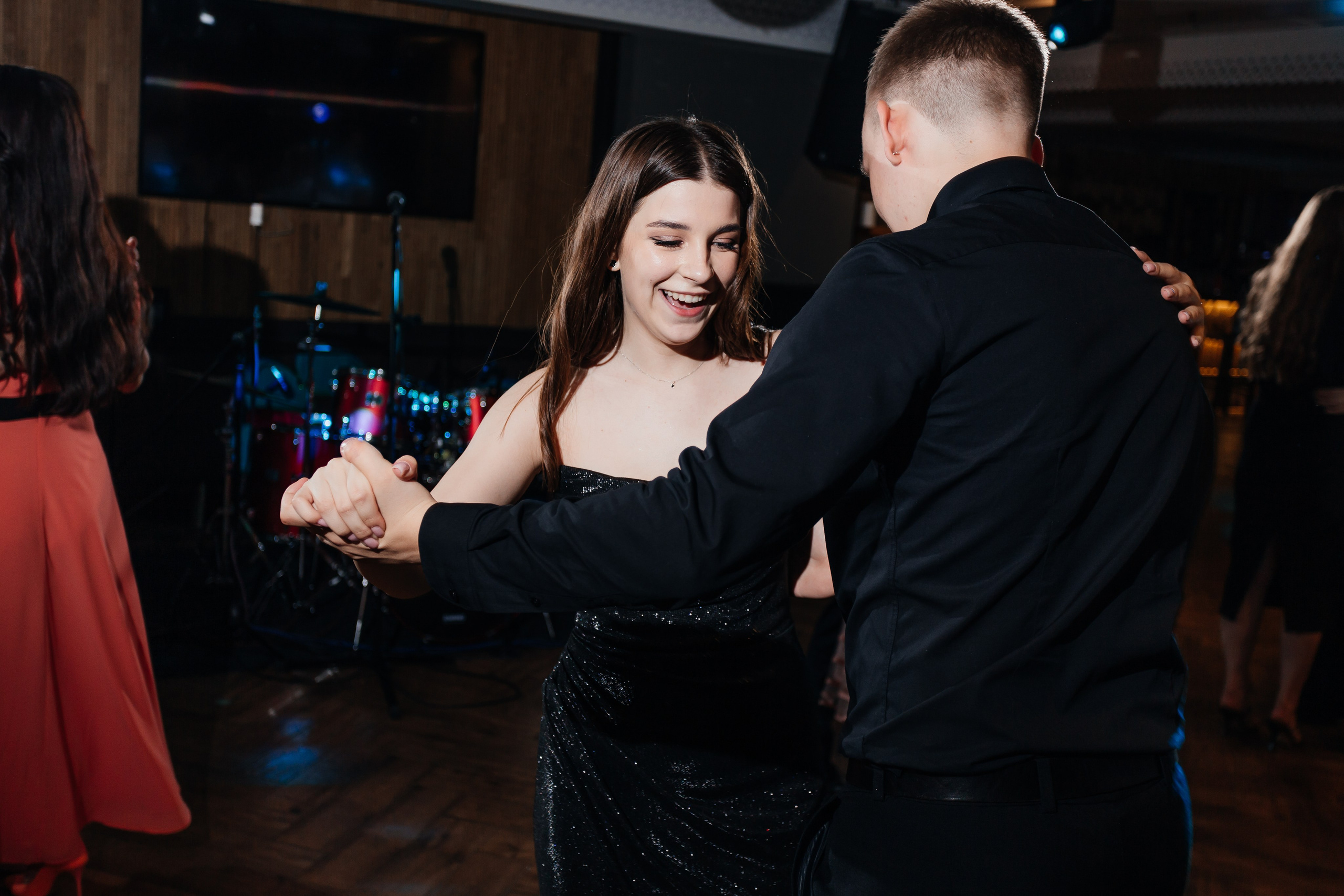 Выпускной 11 «А». Школа № 42. Свадебный фотограф в Краснодаре Николай Крауз