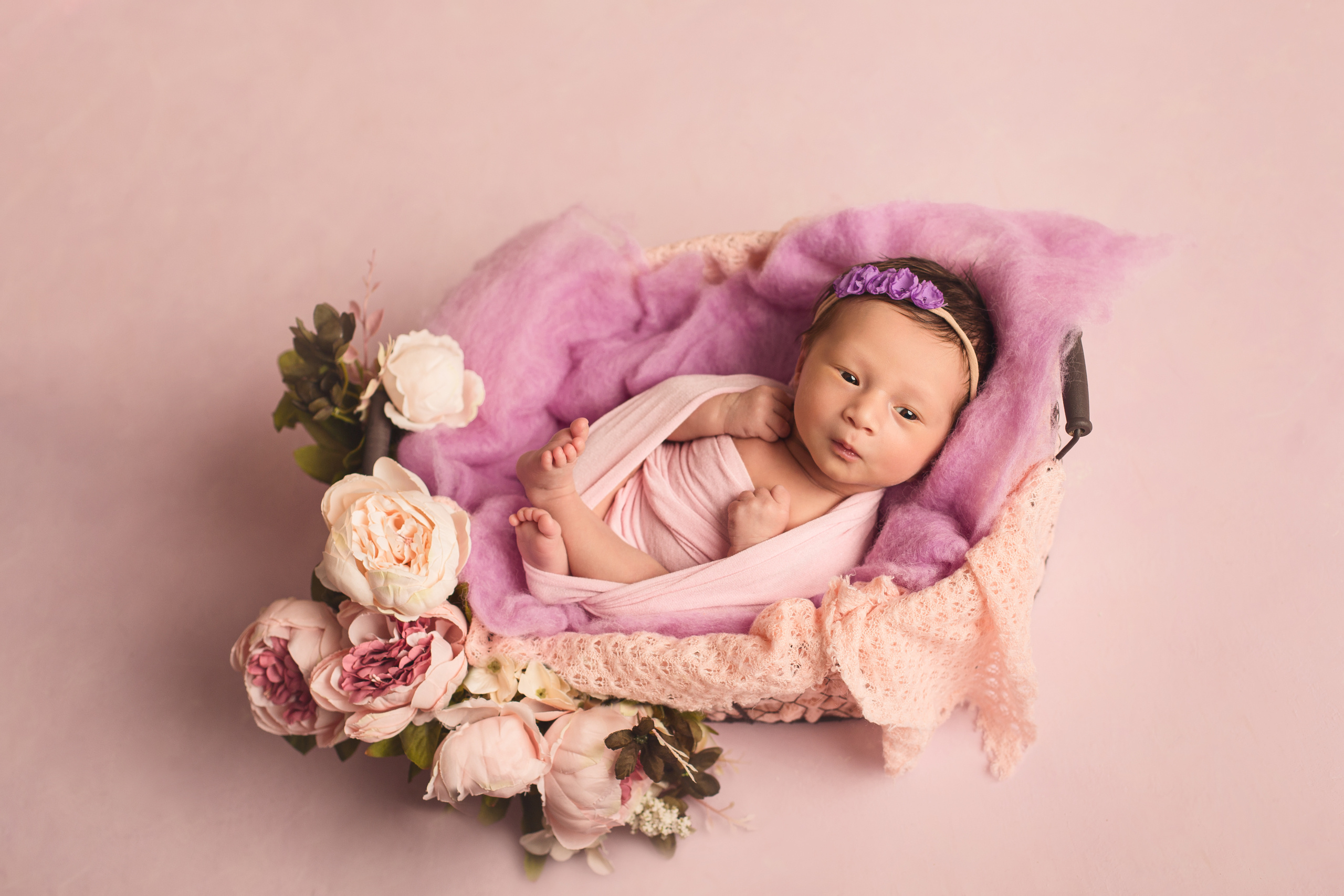 Девочки. Фотограф беременности, новорождённых и деток до года в Актау