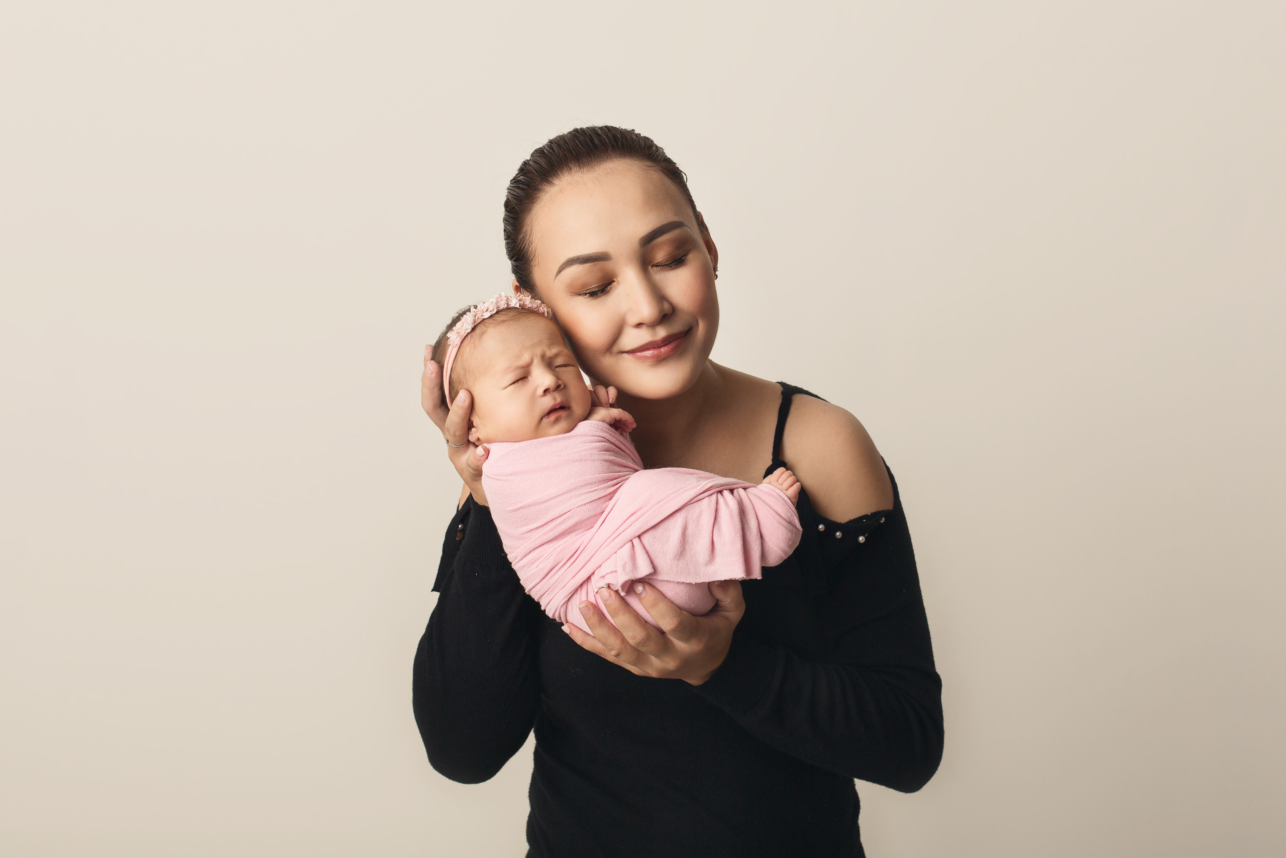 Семья. Фотограф беременности, новорождённых и деток до года в Актау