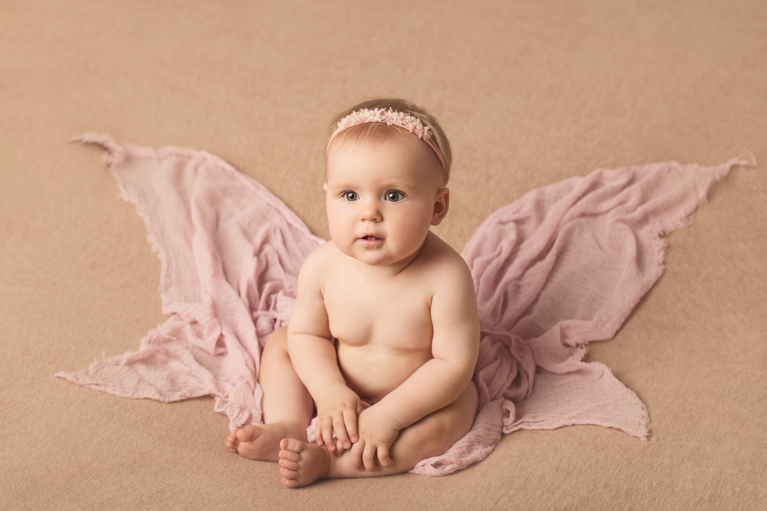 Малыши 3,5-12 мес. Фотограф беременности, новорождённых и деток до года в Актау