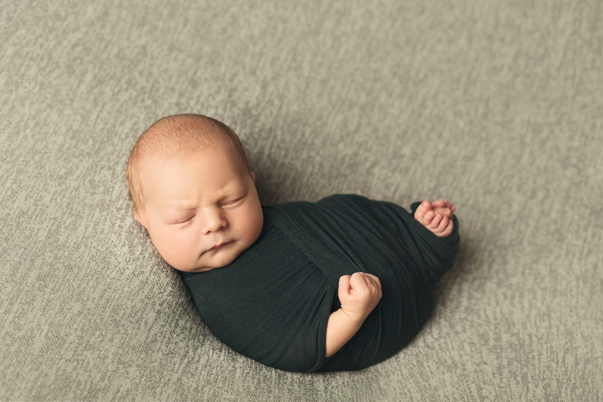 Мальчики. Фотограф беременности, новорождённых и деток до года в Актау