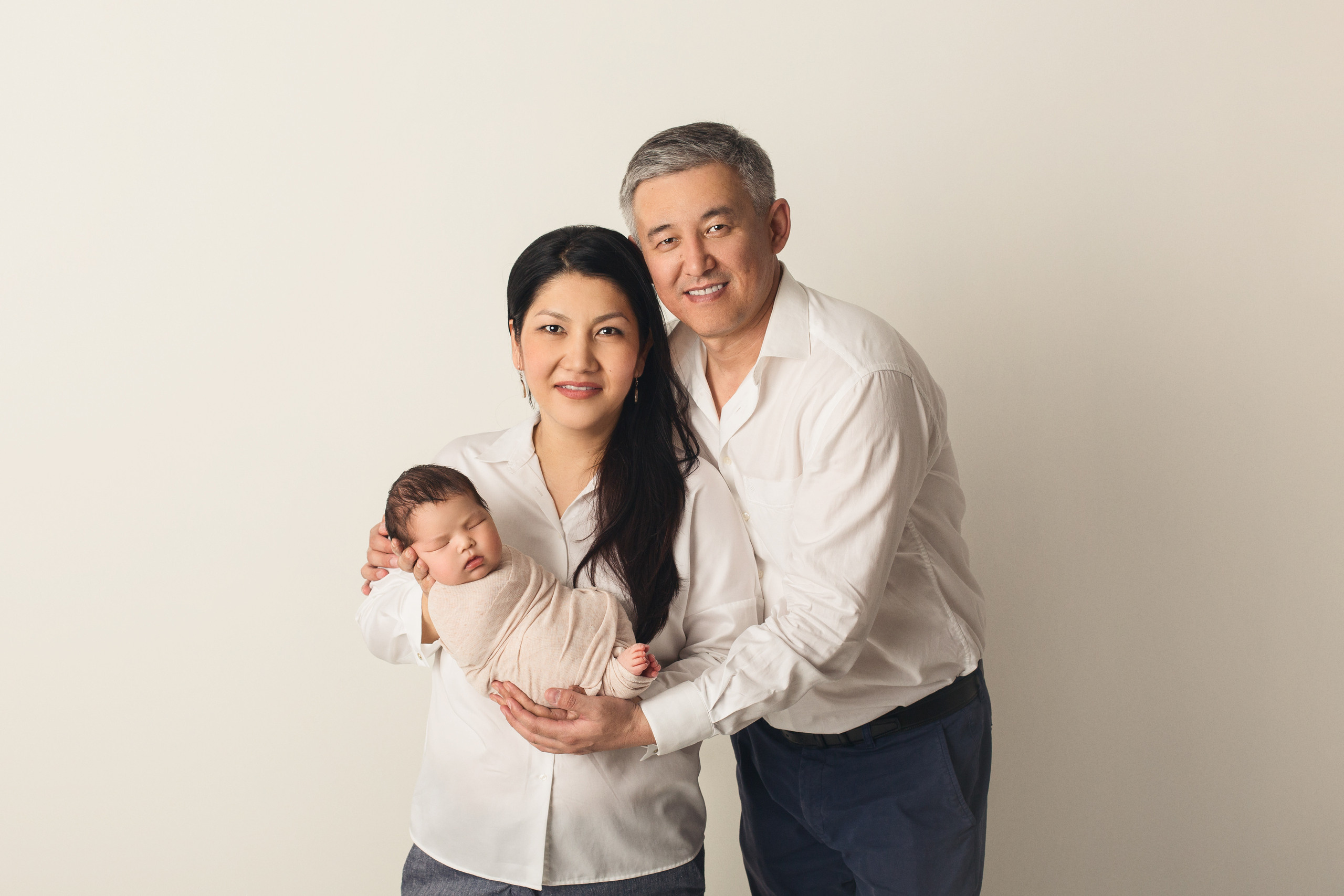 Семья. Фотограф беременности, новорождённых и деток до года в Актау