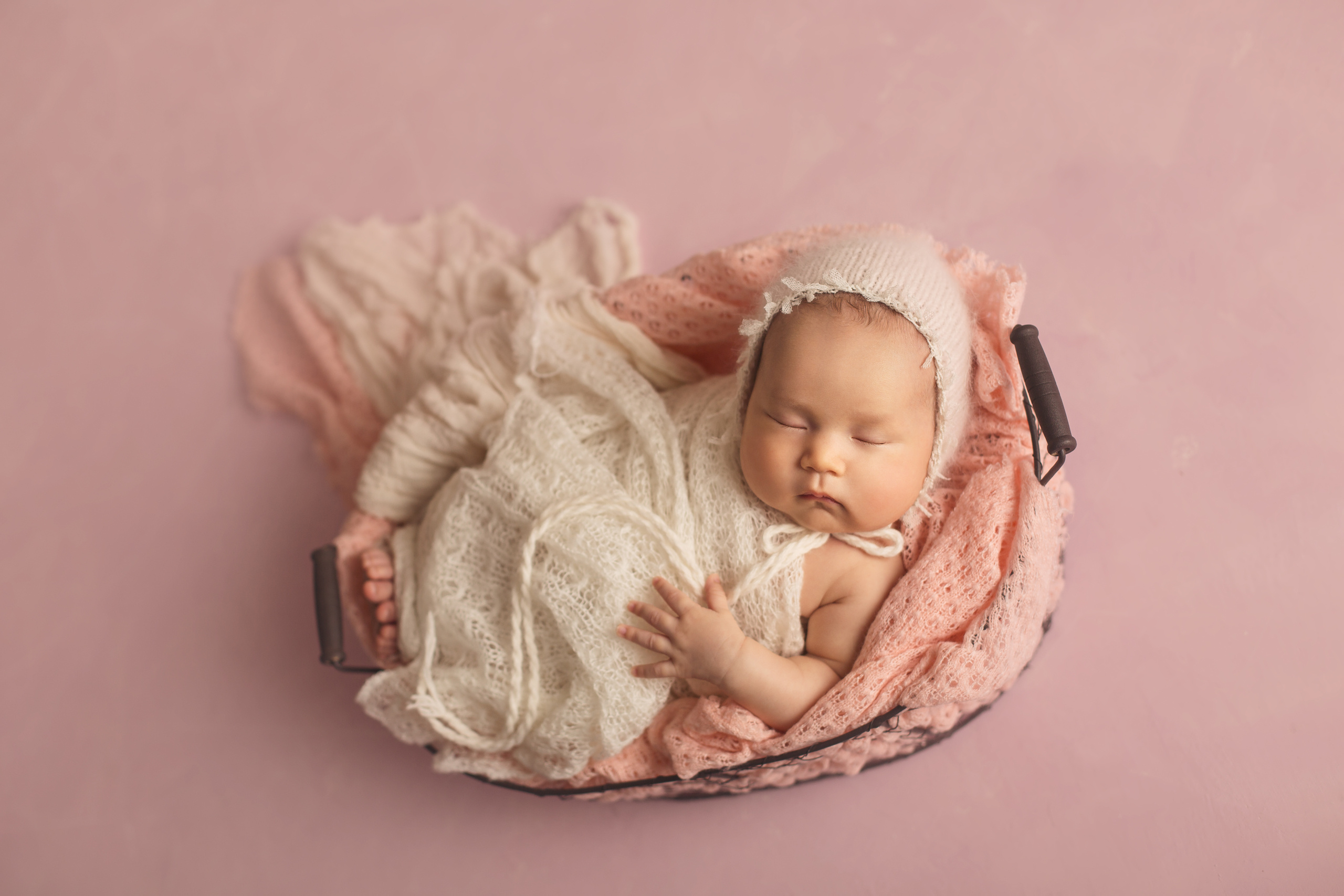 Девочки. Фотограф беременности, новорождённых и деток до года в Актау