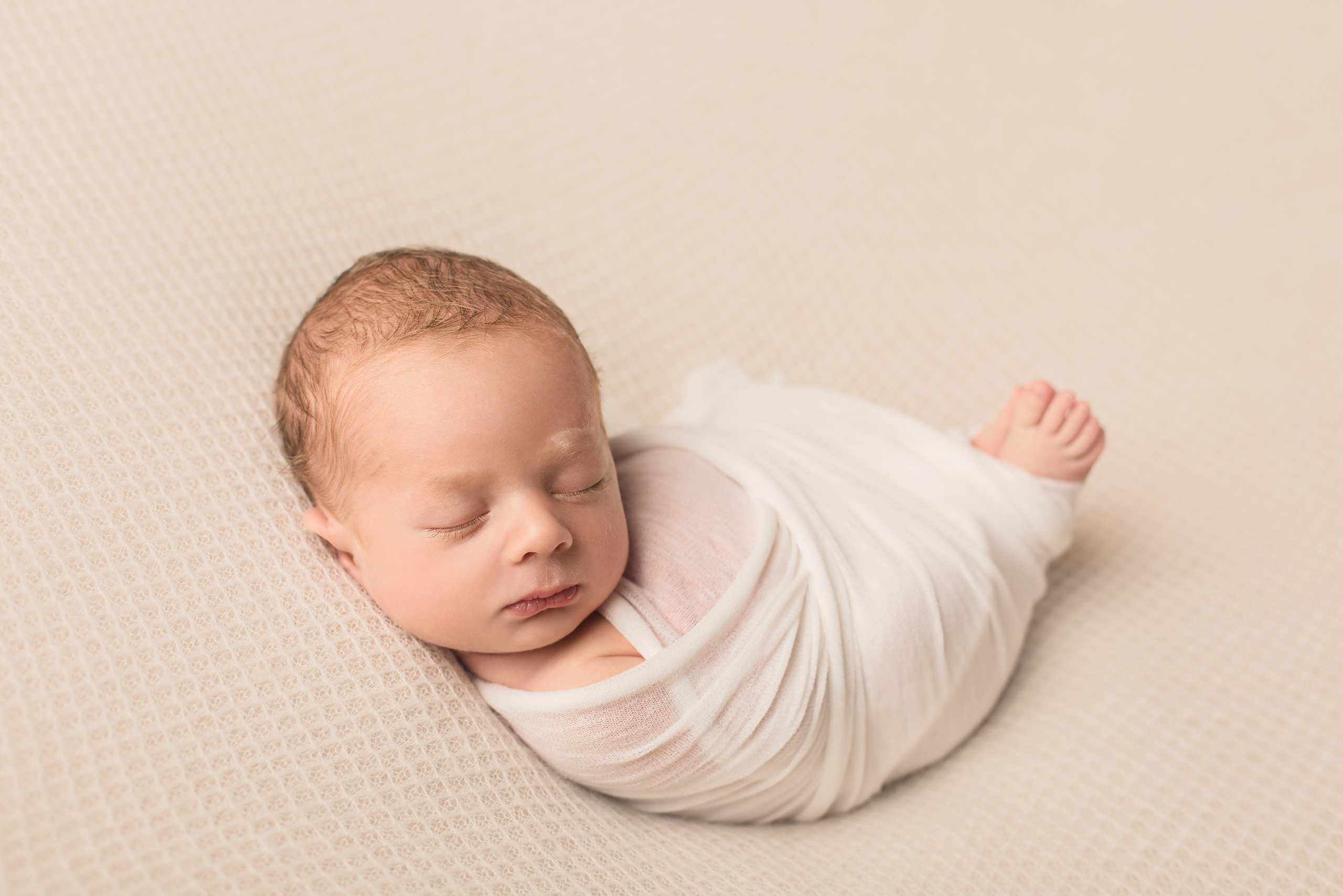 Мальчики. Фотограф беременности, новорождённых и деток до года в Актау