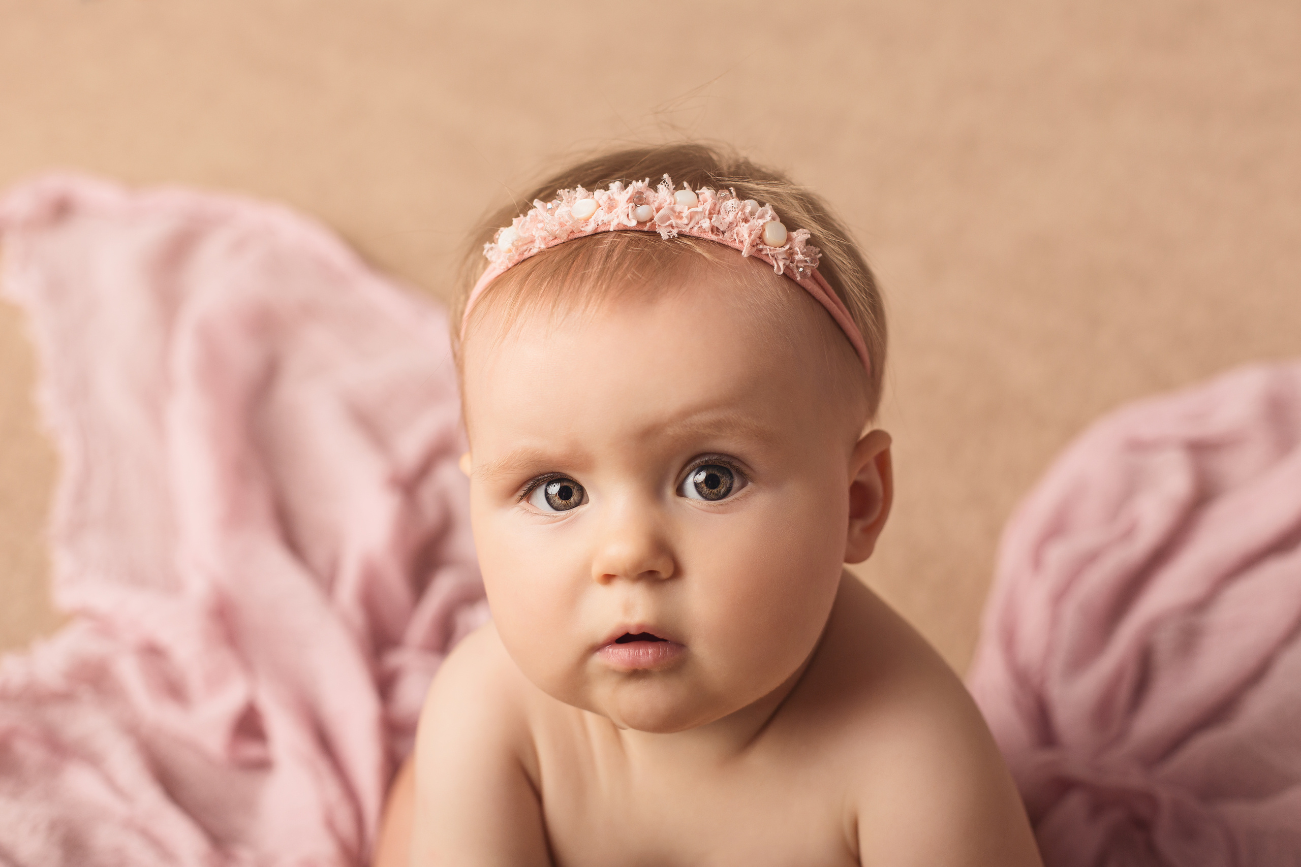 Малыши 3,5-12 мес. Фотограф беременности, новорождённых и деток до года в Актау