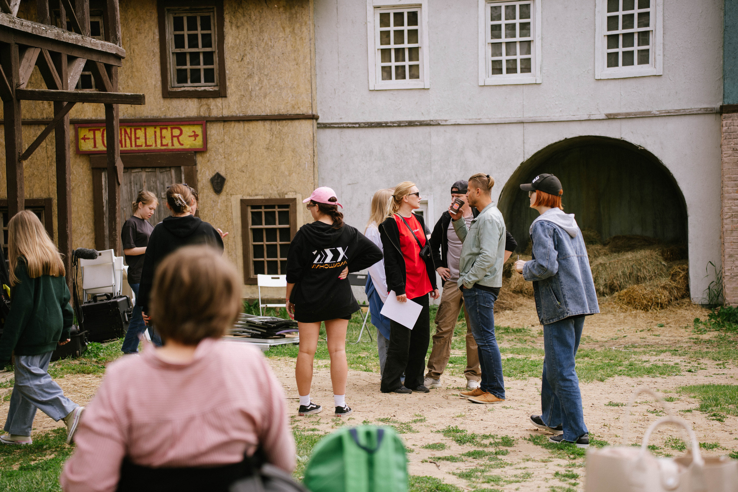 Бэкстейдж фотосессия (репортажа сьемка). TENZO | Creative Producer / Art Director