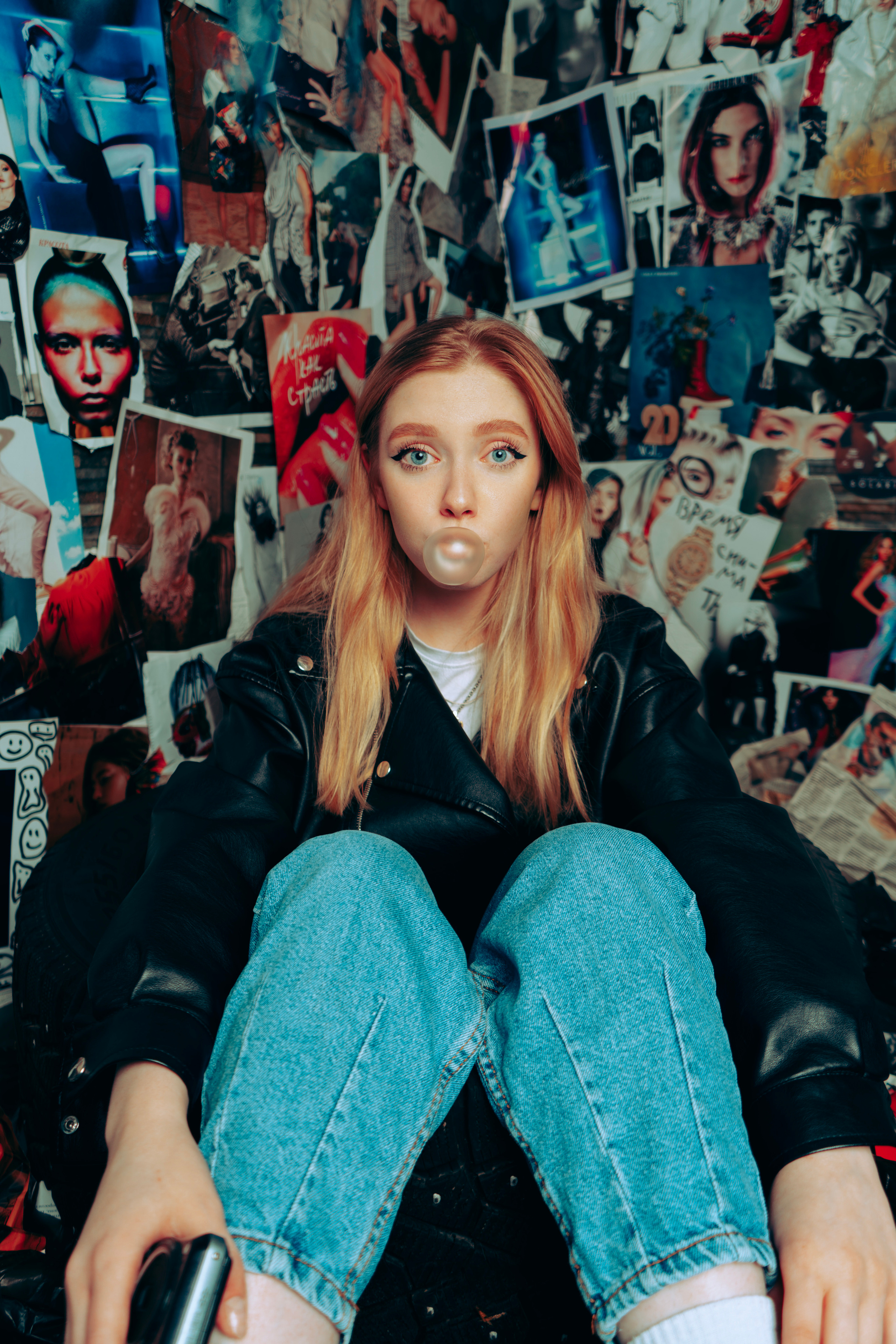 Graduation album of the film school. TENZO | Creative Producer / Art Director