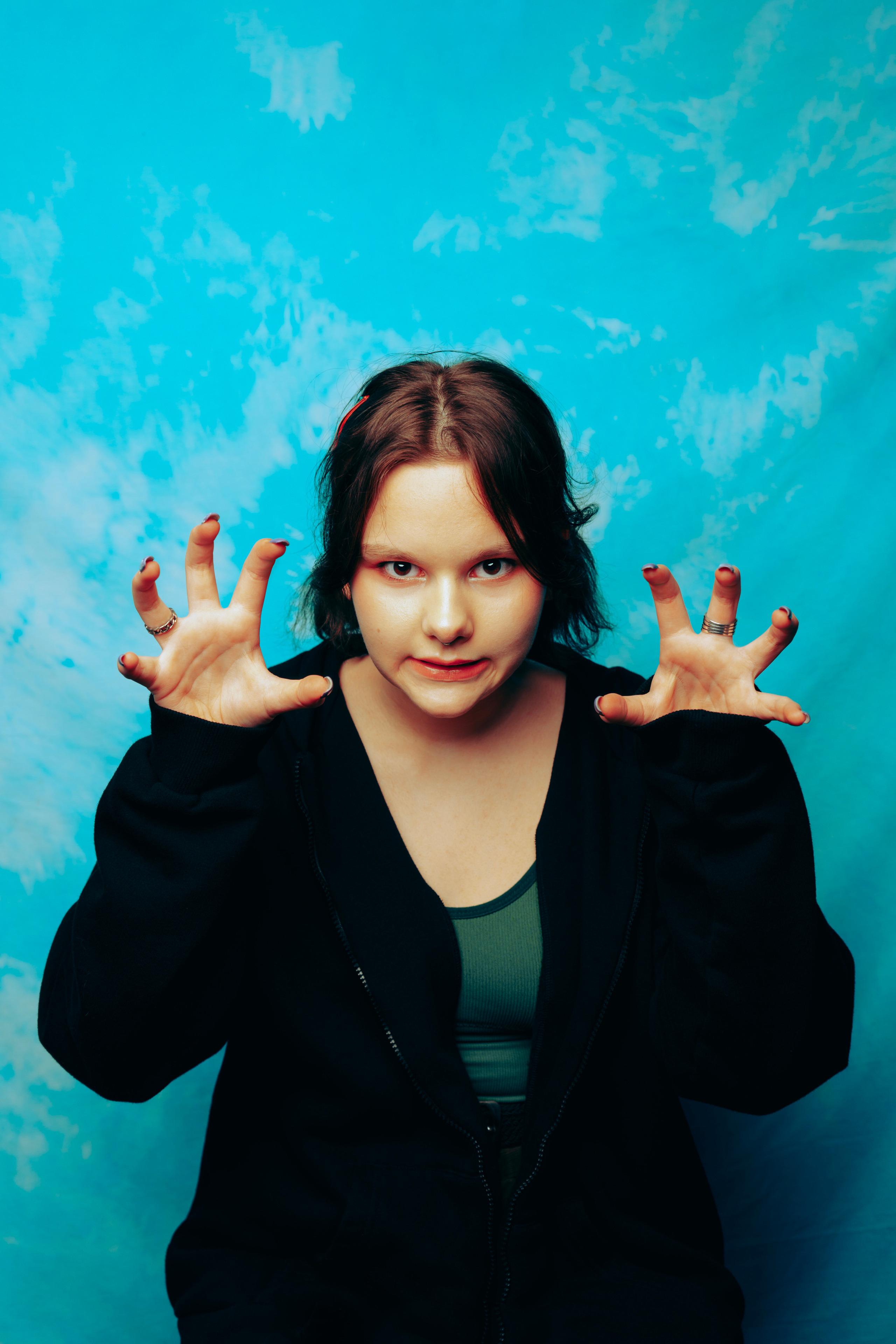 Graduation album of the film school. TENZO | Creative Producer / Art Director