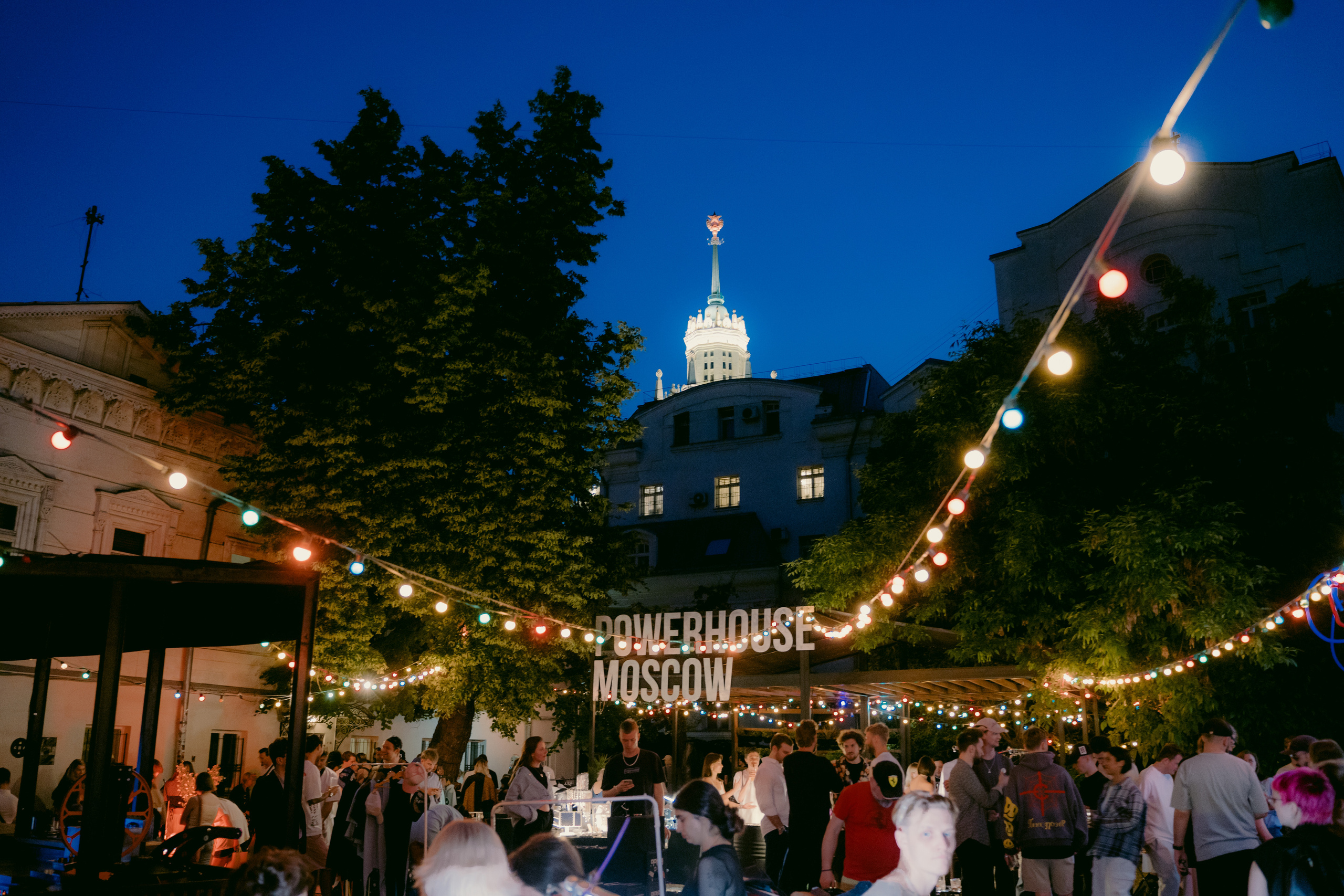 OGONEKЬ event (market and party). TENZO | Creative Producer / Art Director