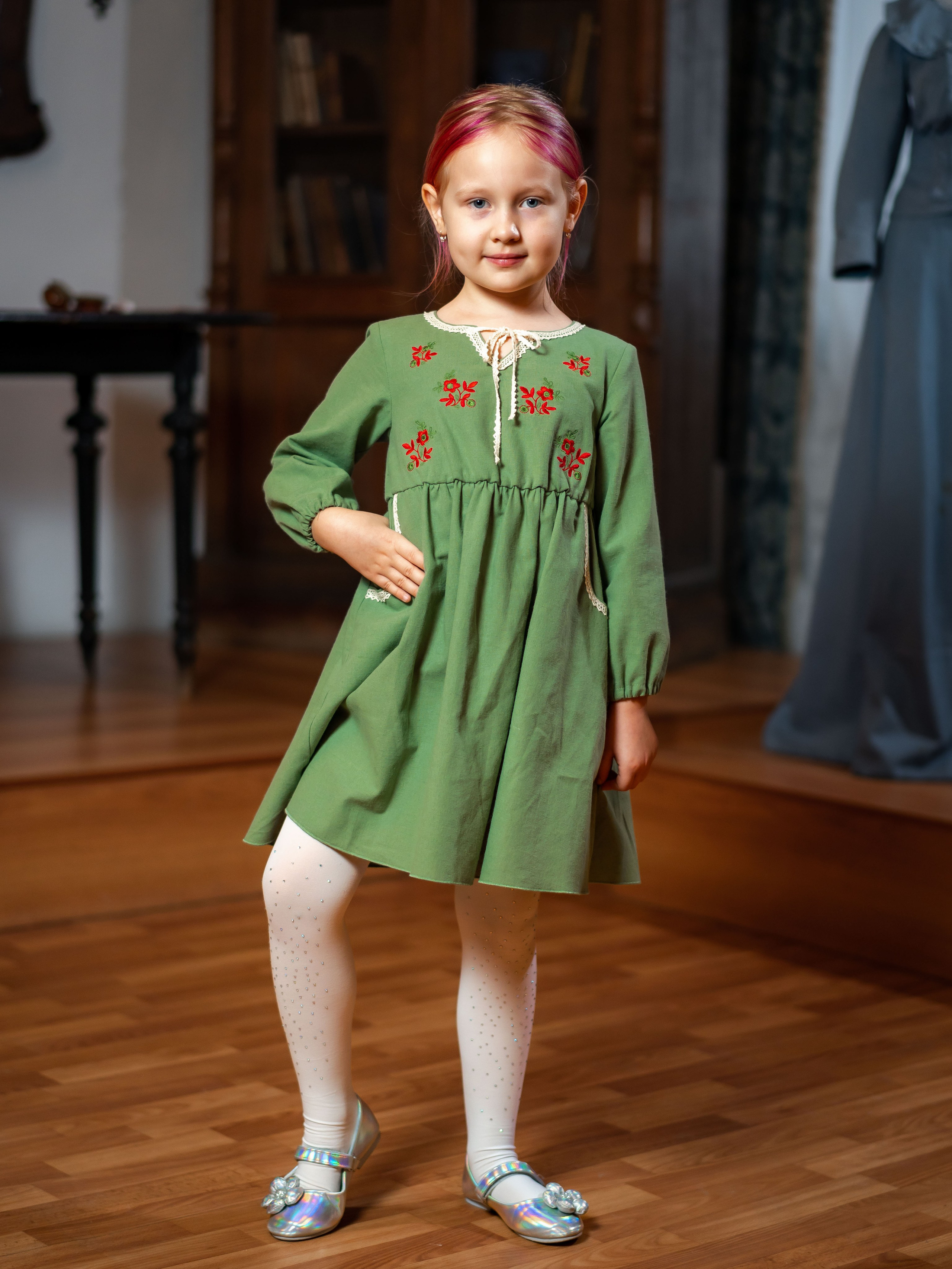 Показ одежды в рамках выставки «105. Лучшее». Фотограф Москва