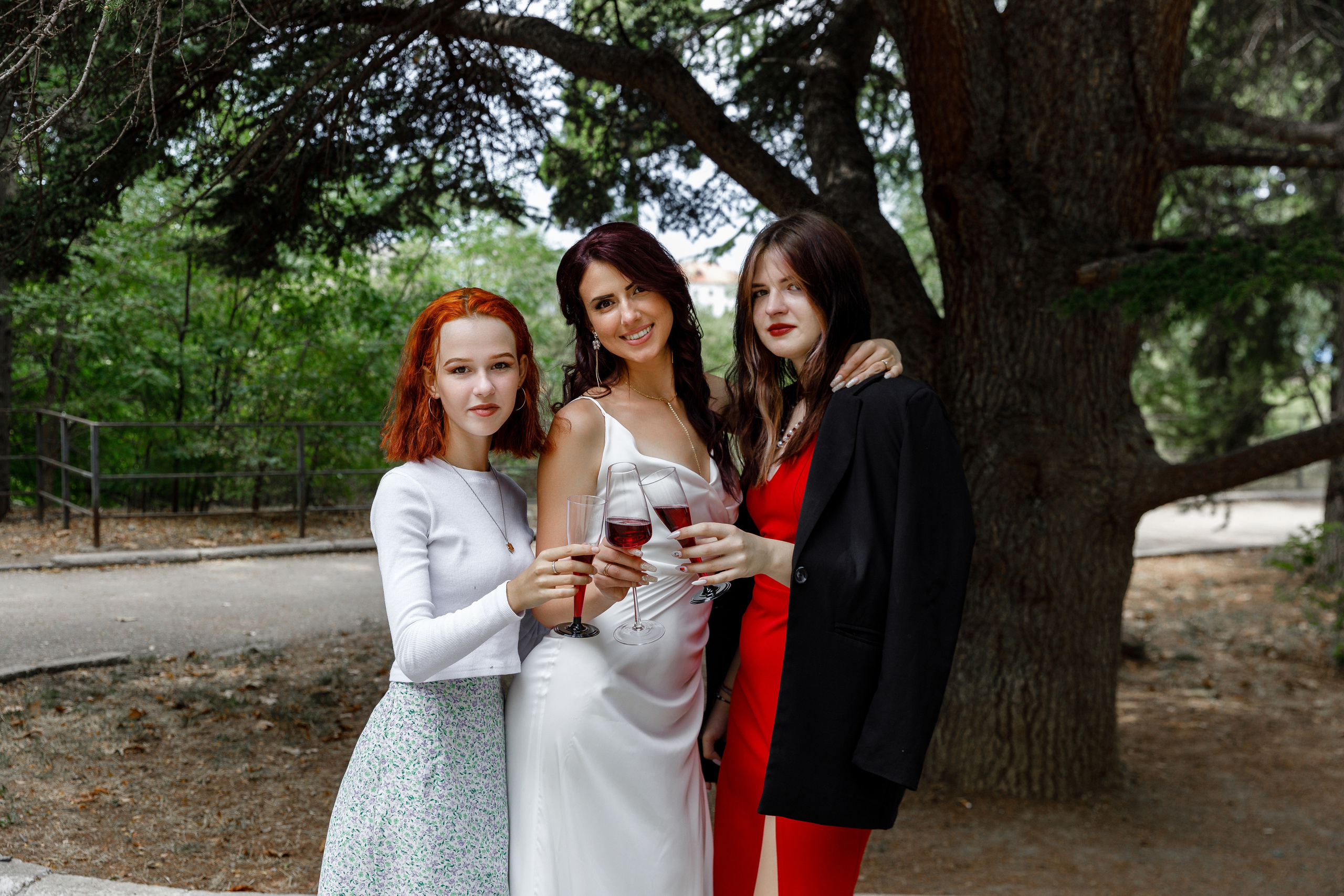 Прогулка под дождем. Анонс свадьбы Русланы и Евгения. Свадебный фотограф в Крыму и Севастополе Ольга Баскакова