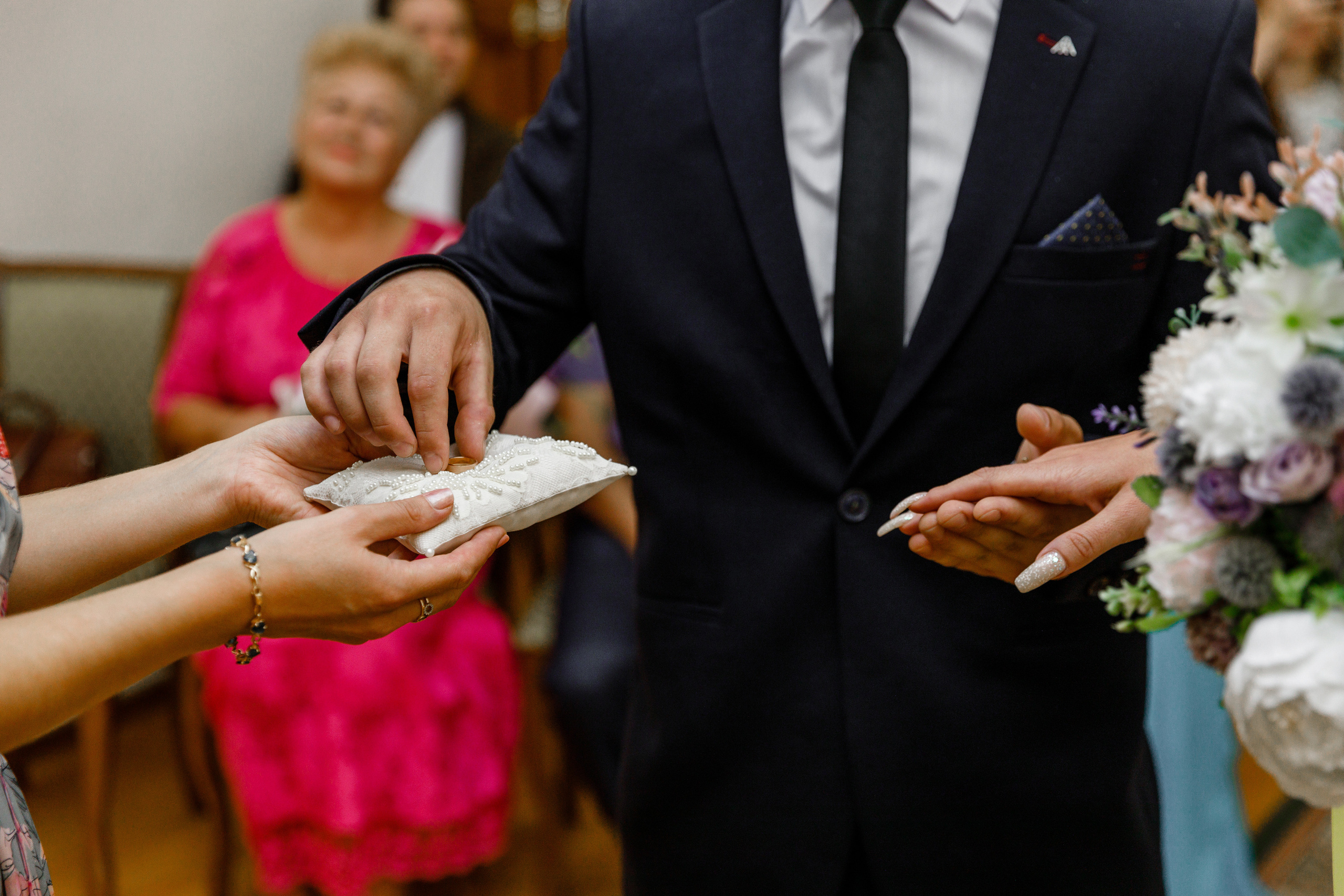 Прогулка под дождем. Анонс свадьбы Русланы и Евгения. Свадебный фотограф в Крыму и Севастополе Ольга Баскакова