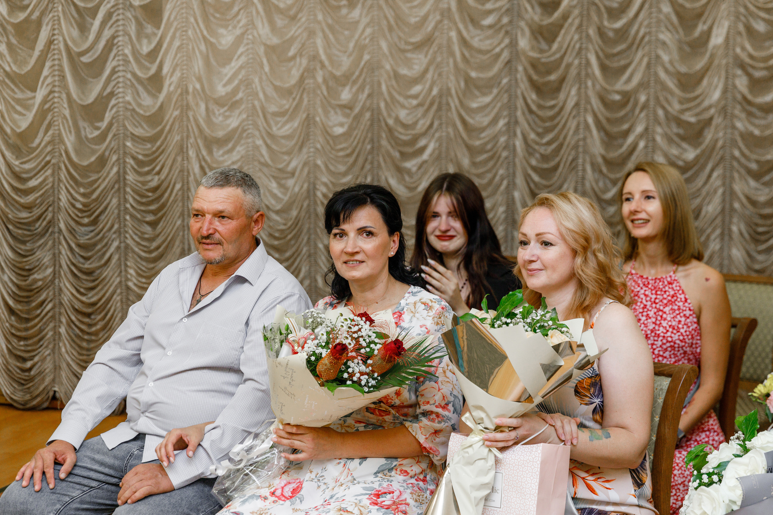 Прогулка под дождем. Анонс свадьбы Русланы и Евгения. Свадебный фотограф в Крыму и Севастополе Ольга Баскакова